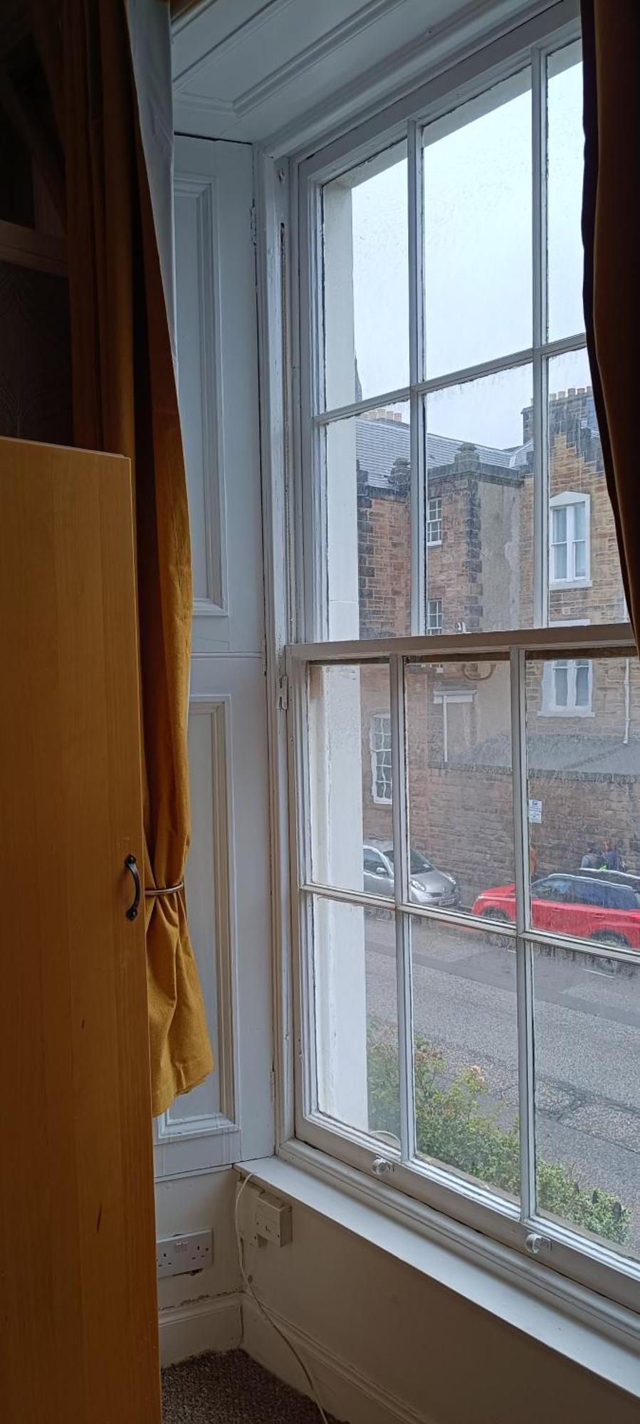 Homestay The City- Braveheart House *
