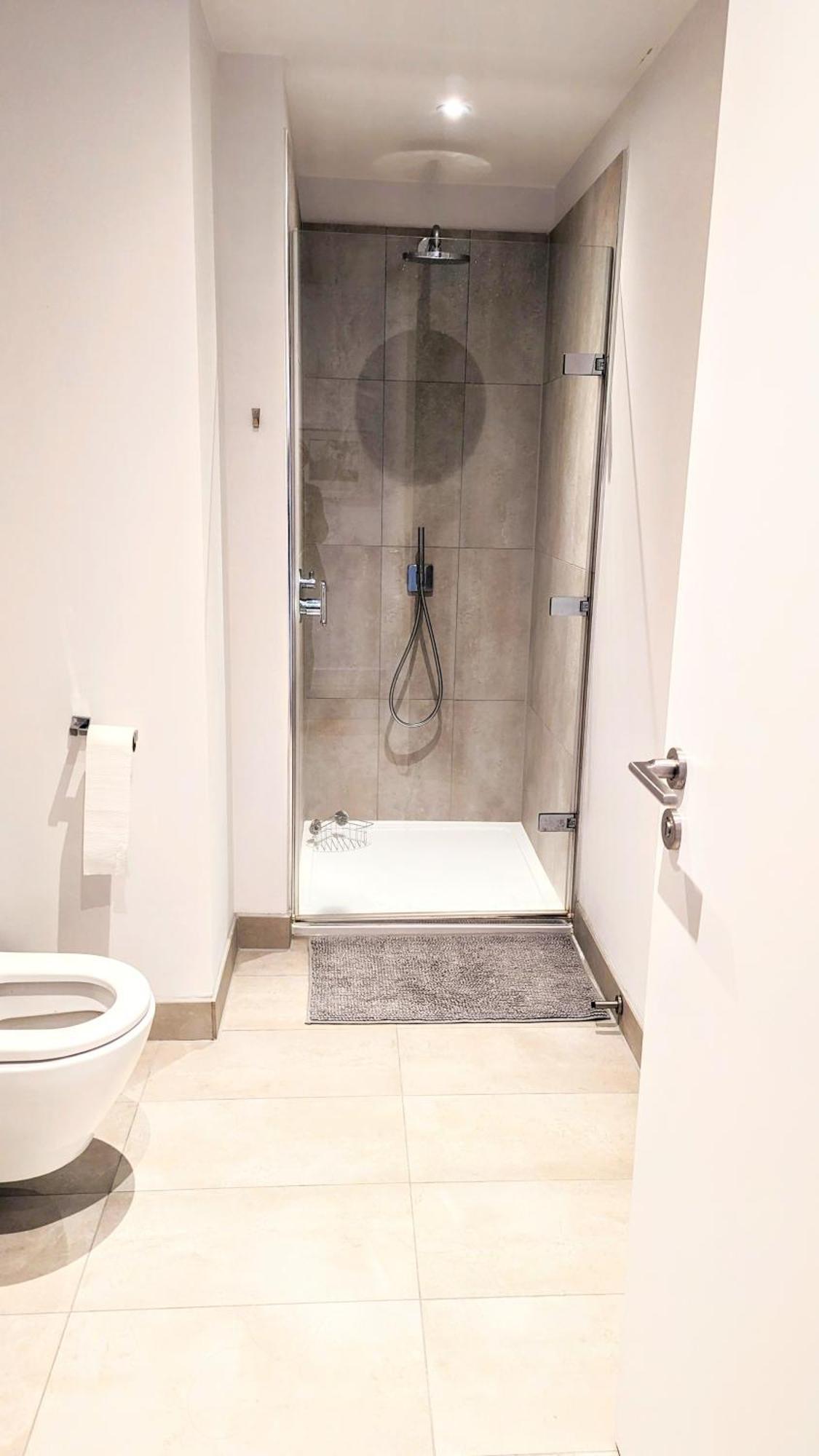 Luxury In Center EDI