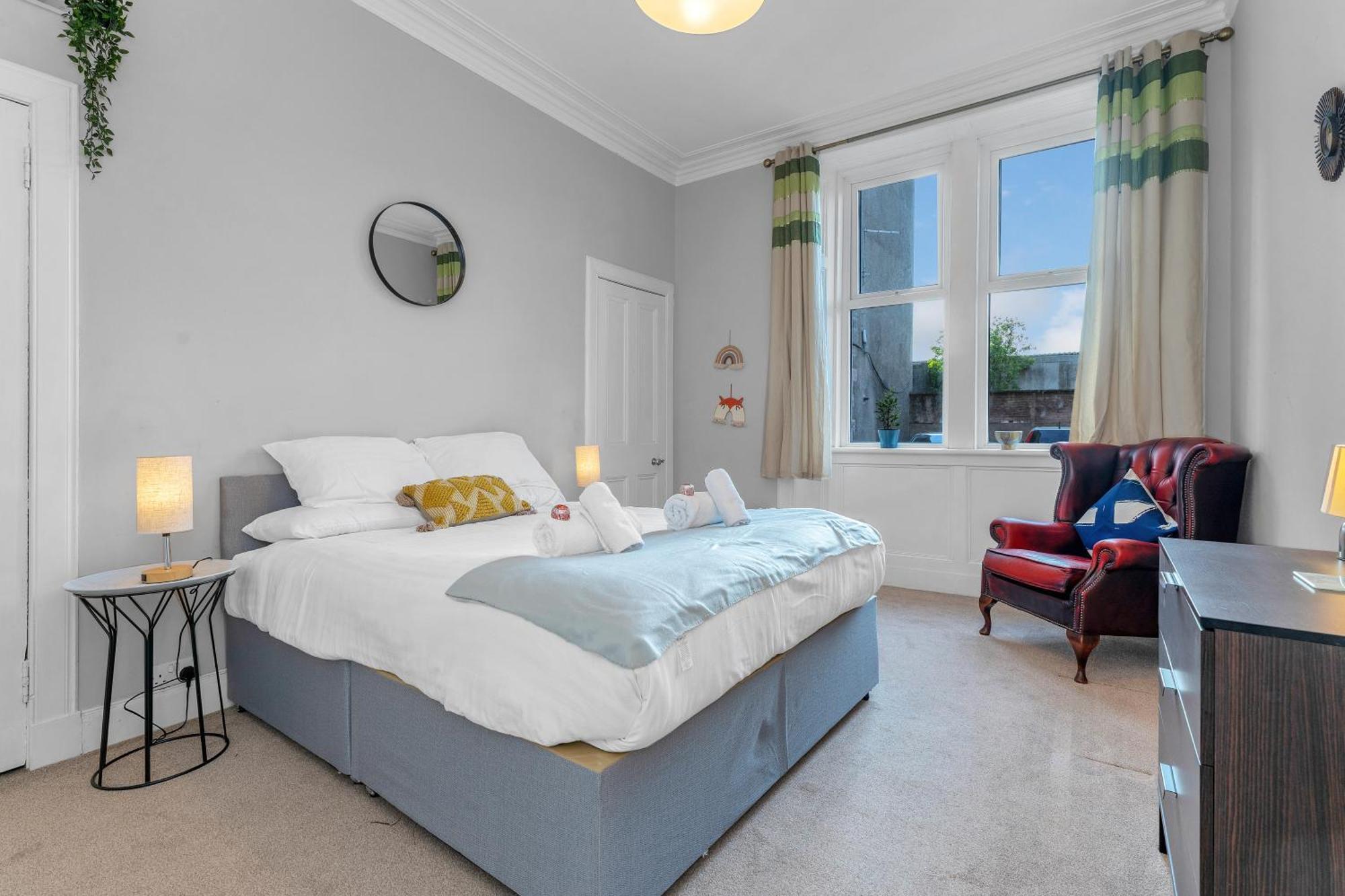 Bright Large Bedroom Br1 Homestay *