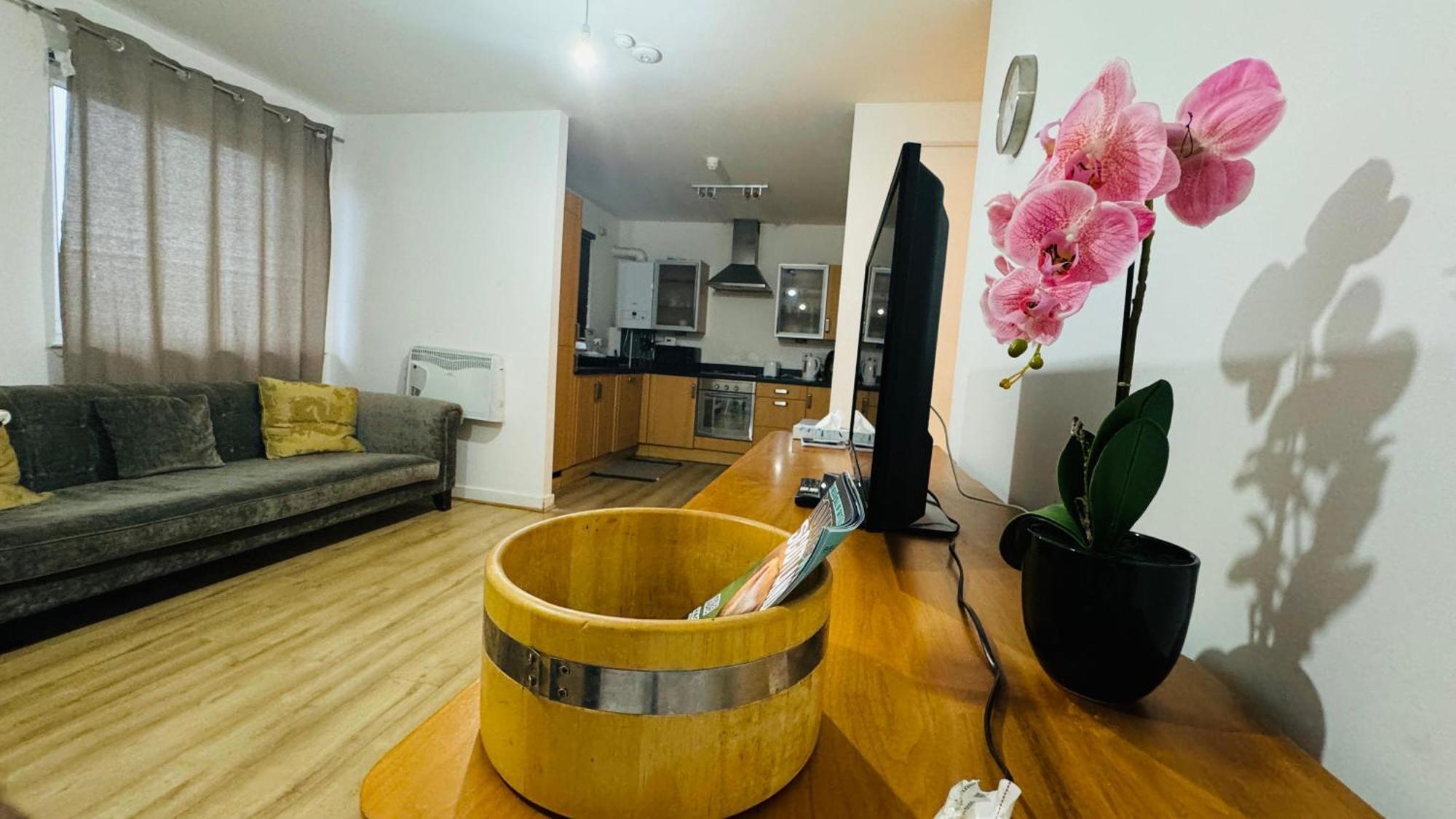 Fabulous 1bed 1bath Ground Floor Shared ,only Double Apartment Edinburgh