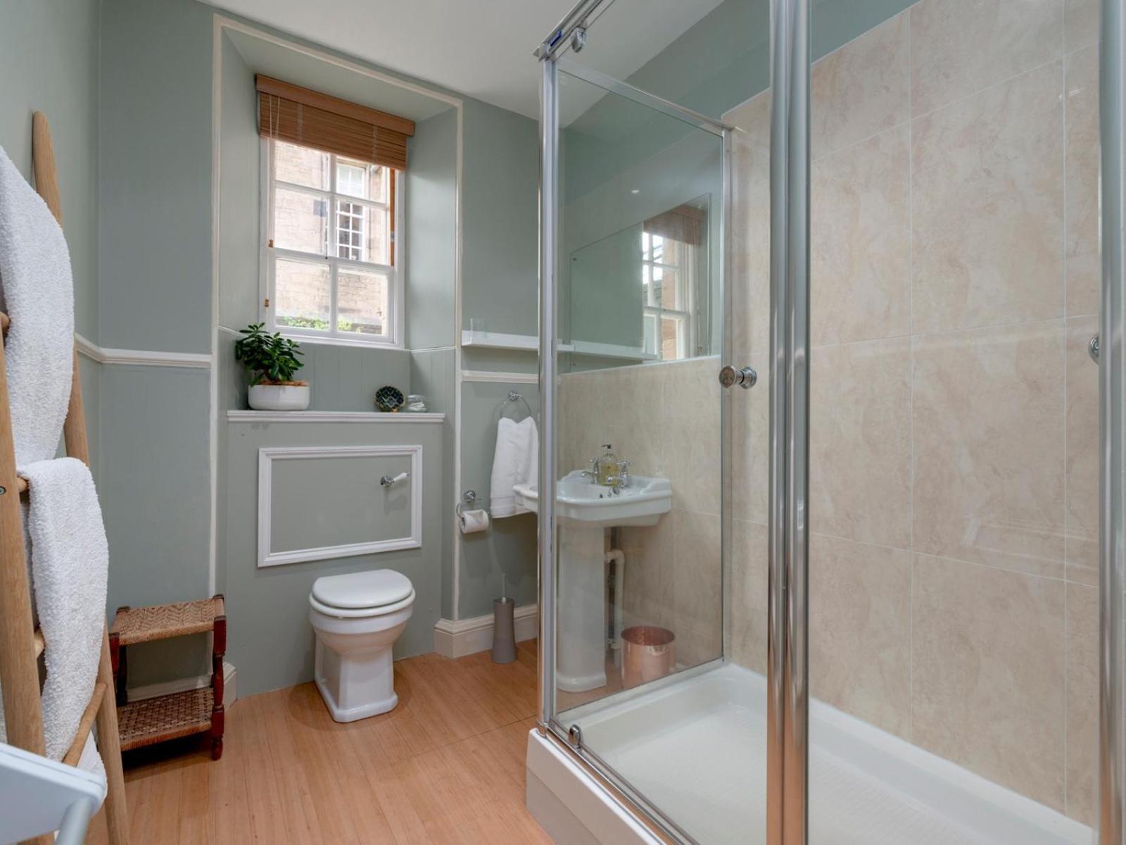 Elegant 17th Century - Pass The Keys Holiday home Edinburgh