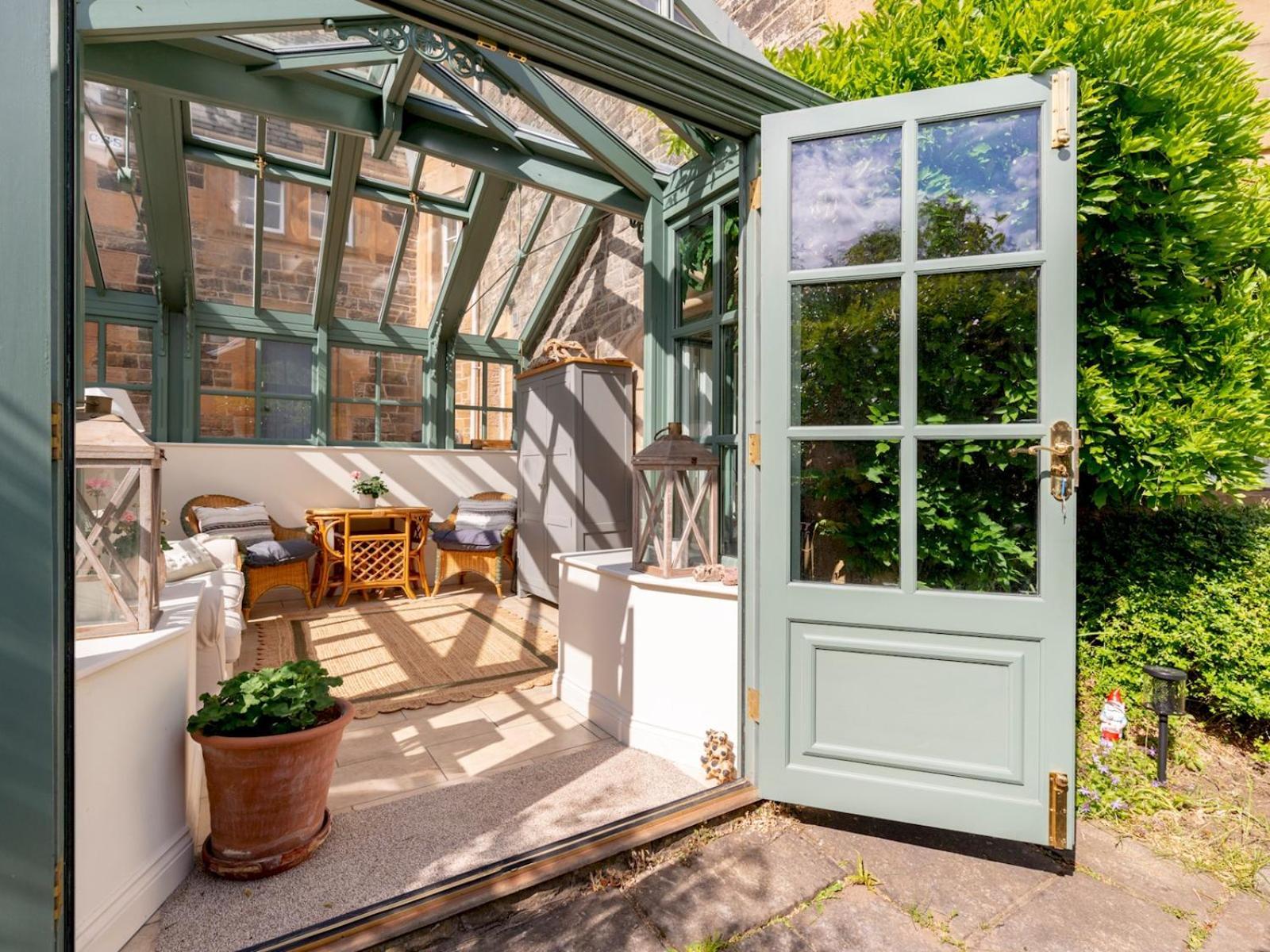 Elegant 17th Century - Pass The Keys Holiday home Edinburgh