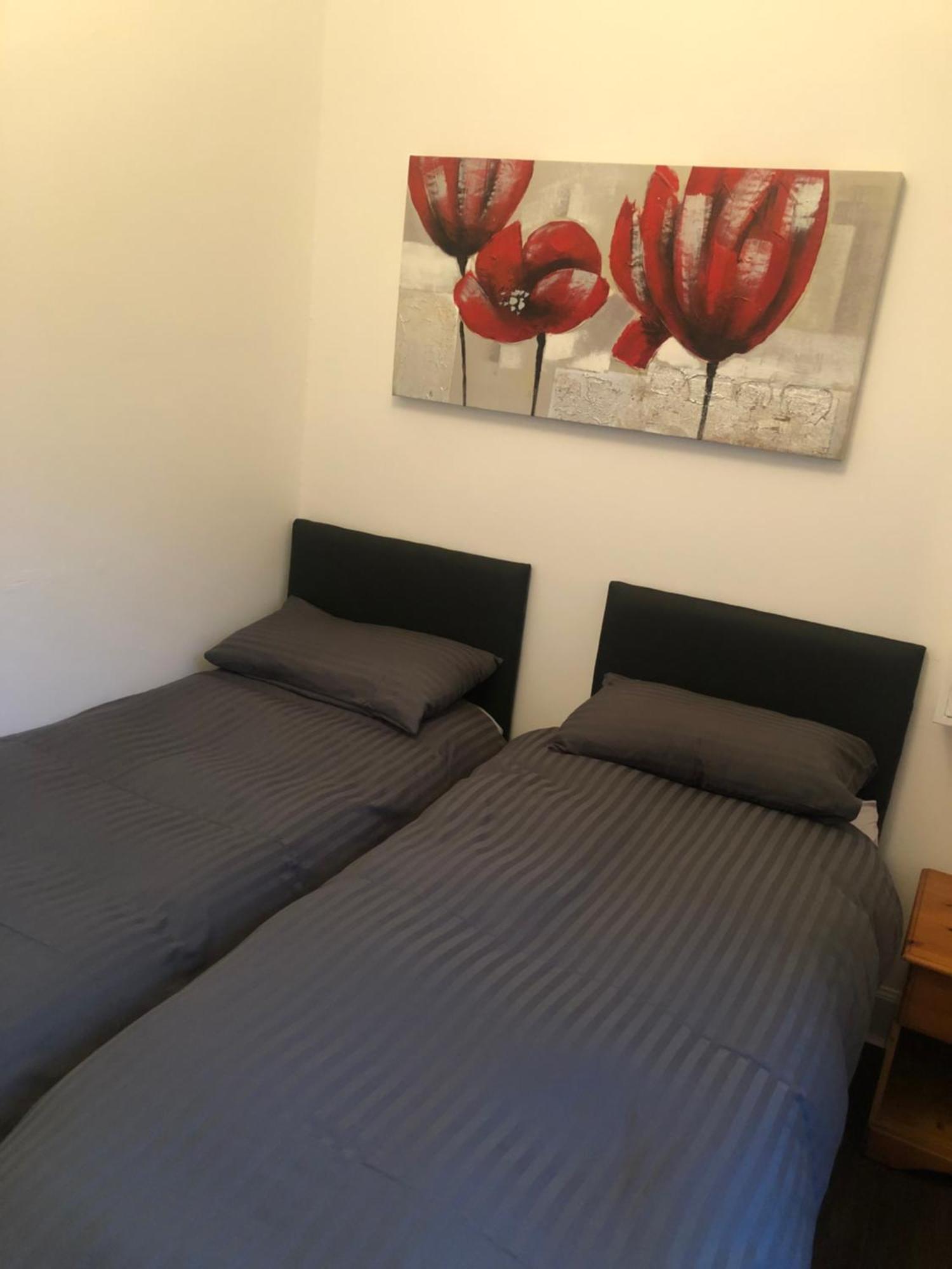 Morrison Street Apartment