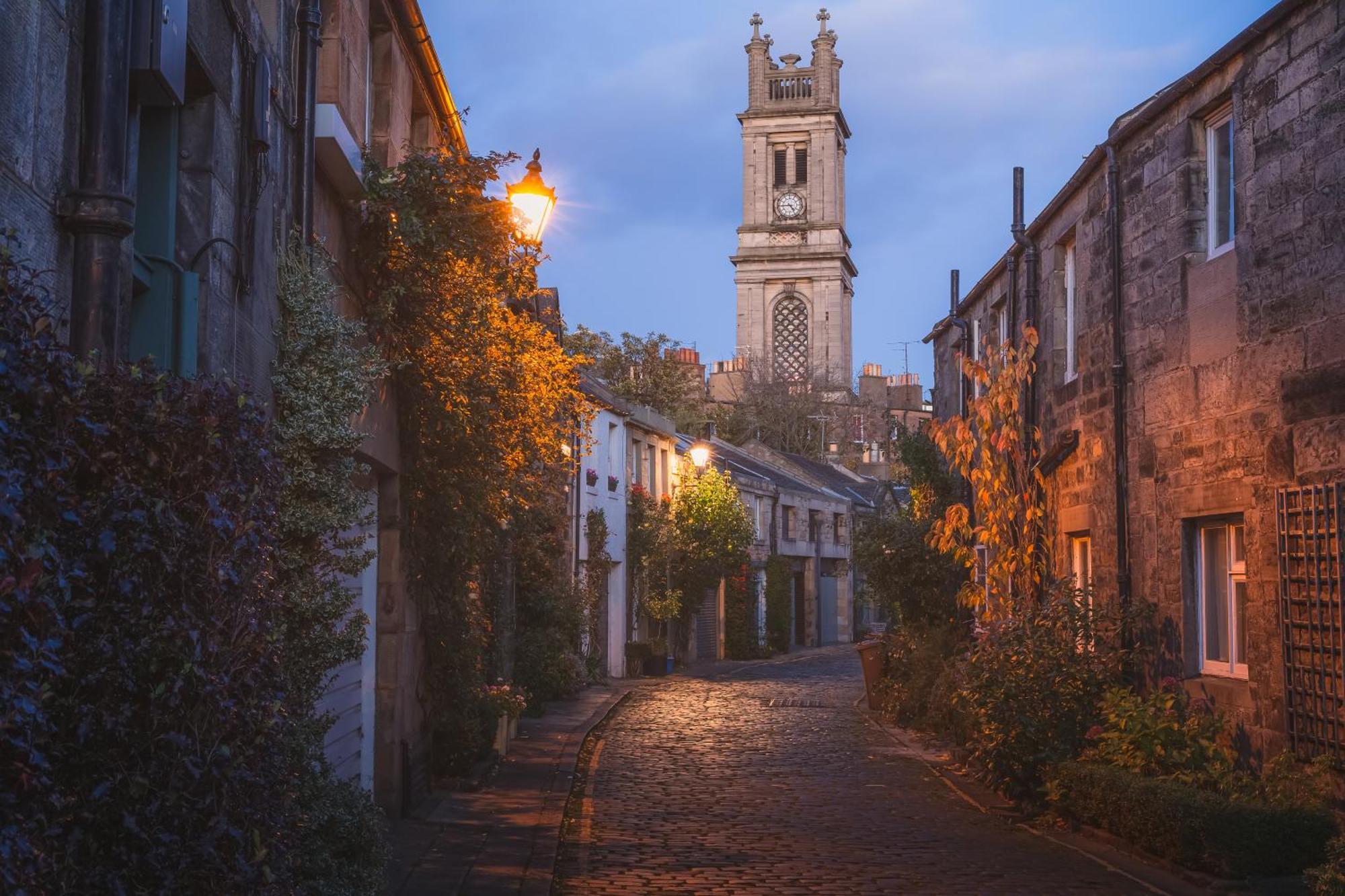 Pass The Keys Trendy Historic Flat Sleeps 4 To 6 Near Leith Shore * EDI