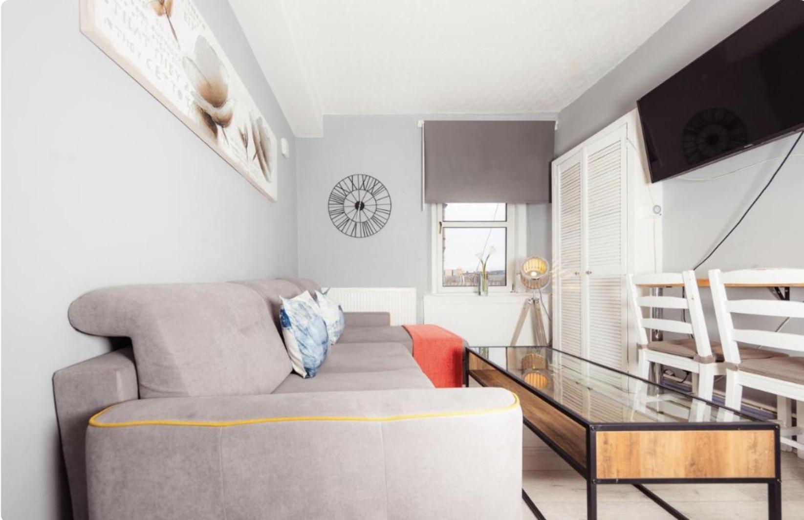 Cozy City Center Apt - Meadows 5! *