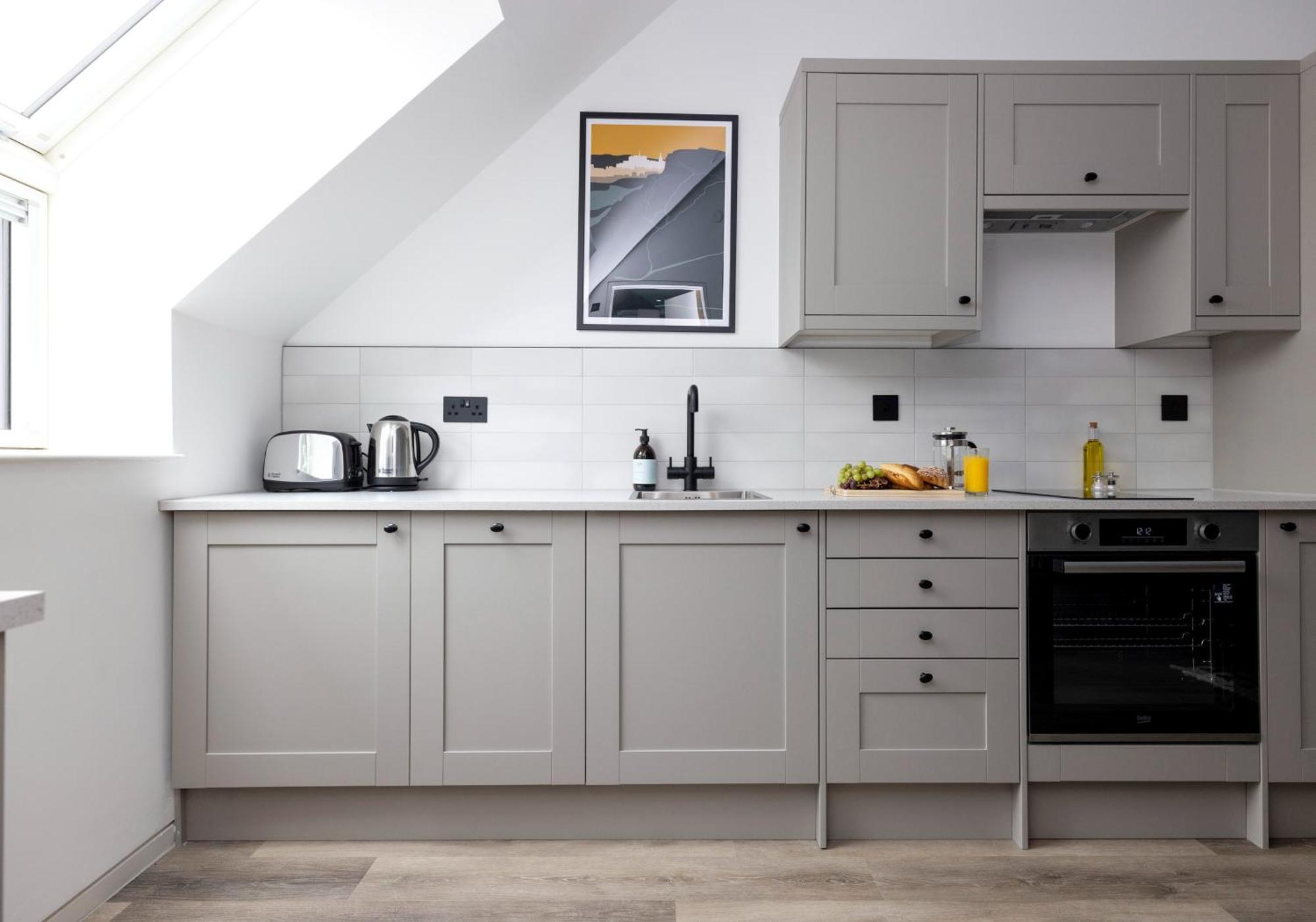 Apartment Charming Near Holyrood Park & Calton Hill EDI