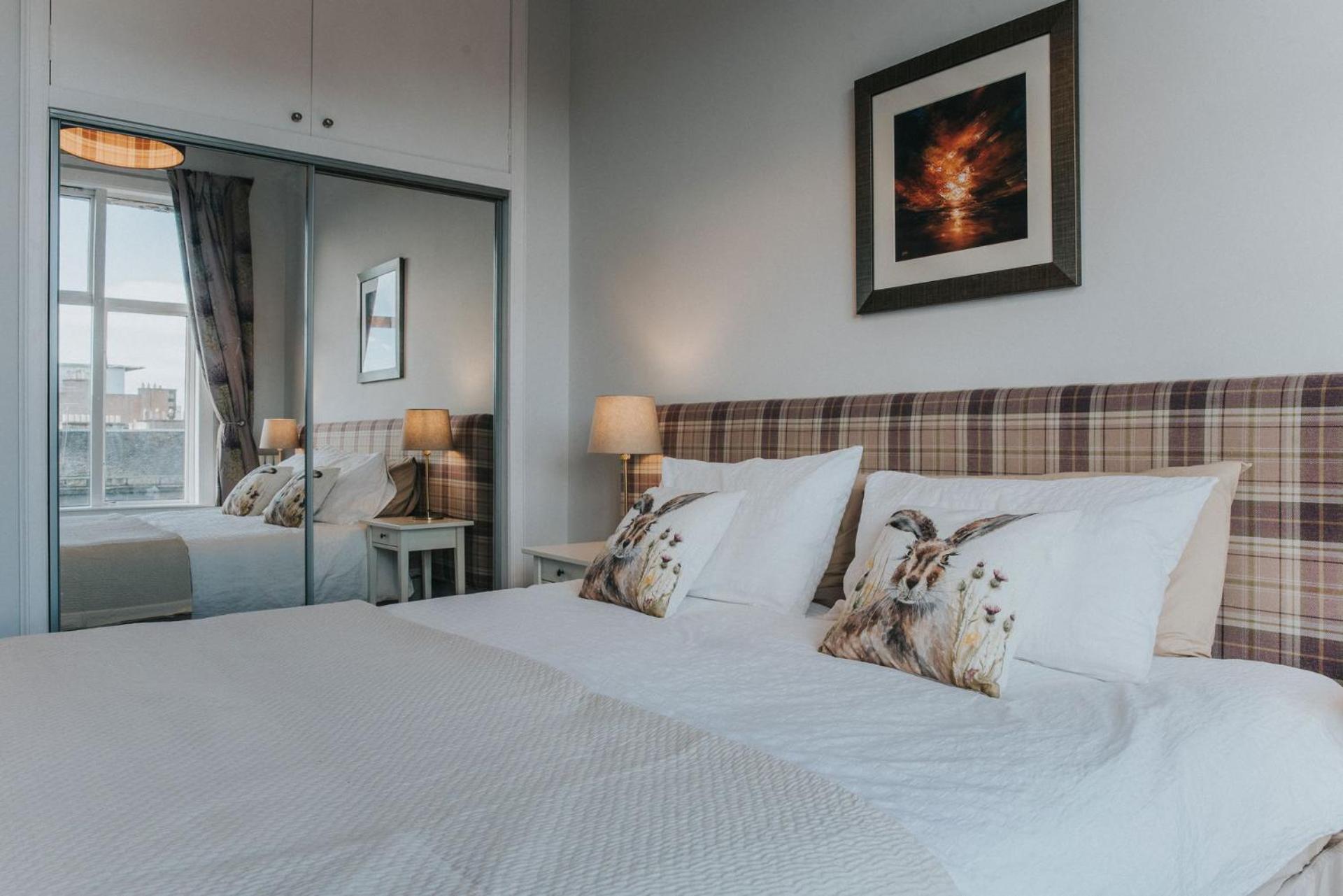Scottish With Amazing Castle Views Apartment *