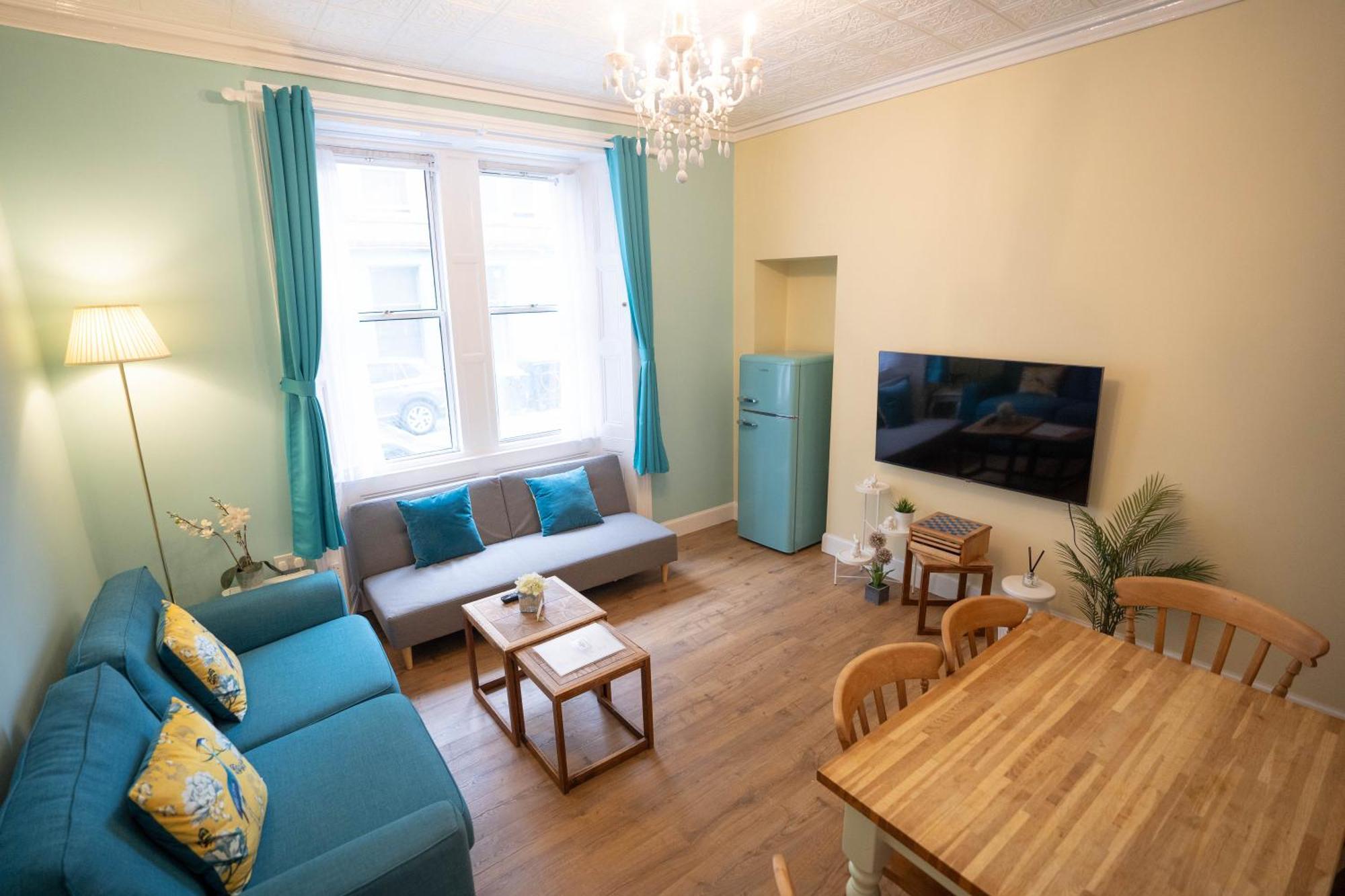Apartment Stylish In 5 Beds 3 Bedrooms