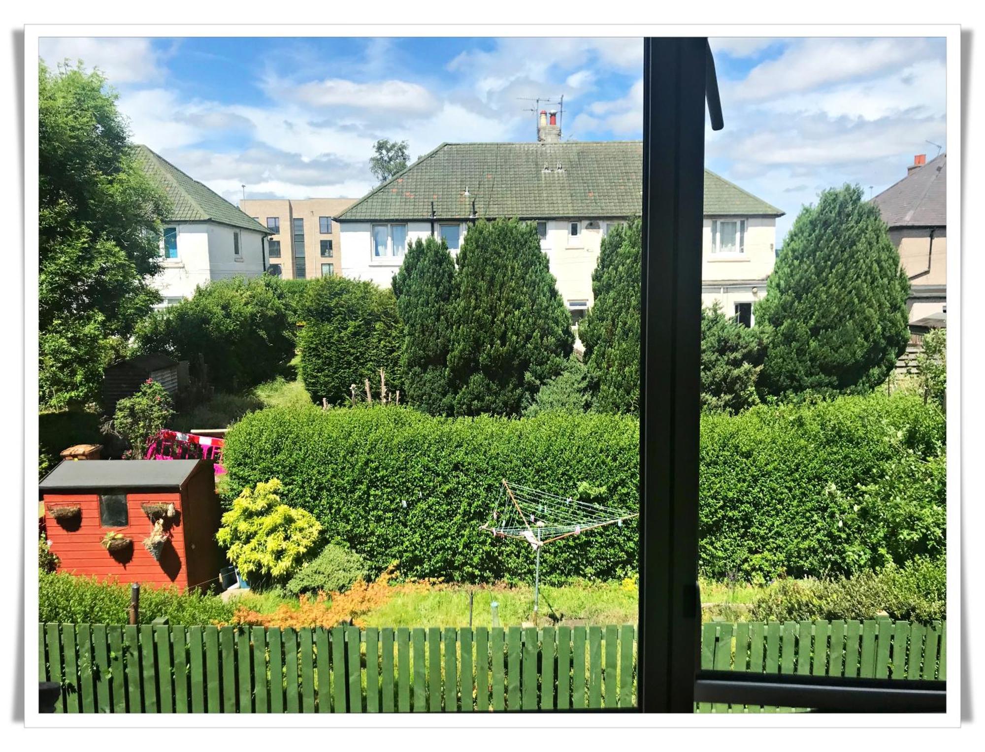 Bright & Spacious Double With Garden View- Close To Airport & Centre * EDI
