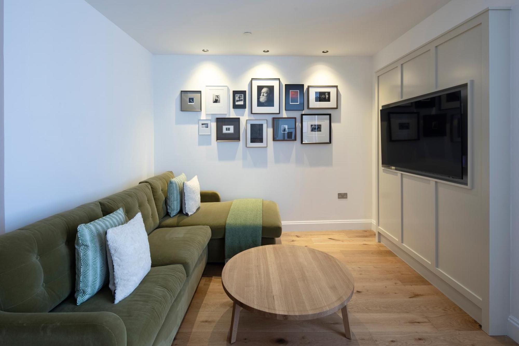 Cheval Old Town Chambers 5*