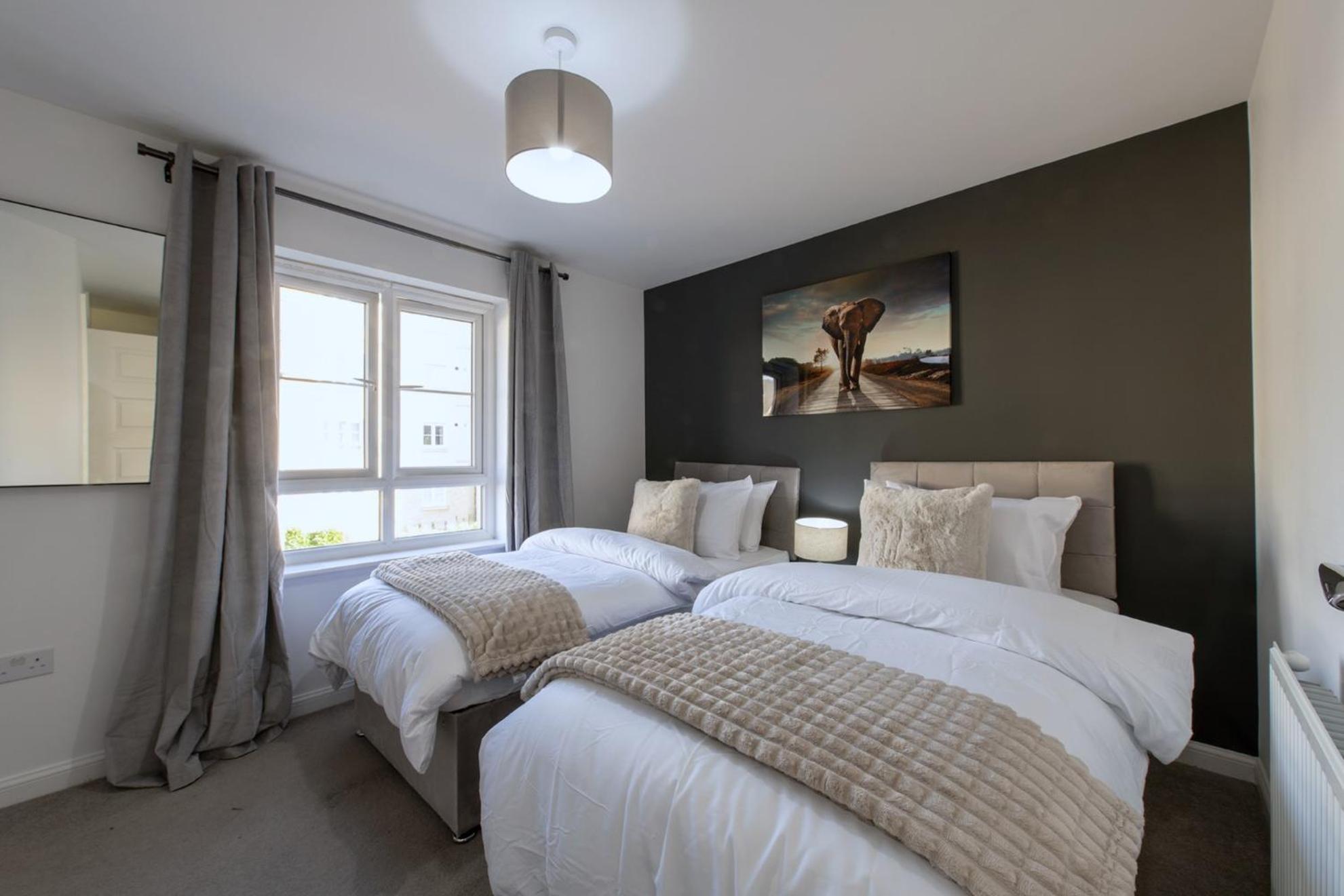 Apartment Luxury 4 Bedroom Townhouse With Free Parking Edinburgh