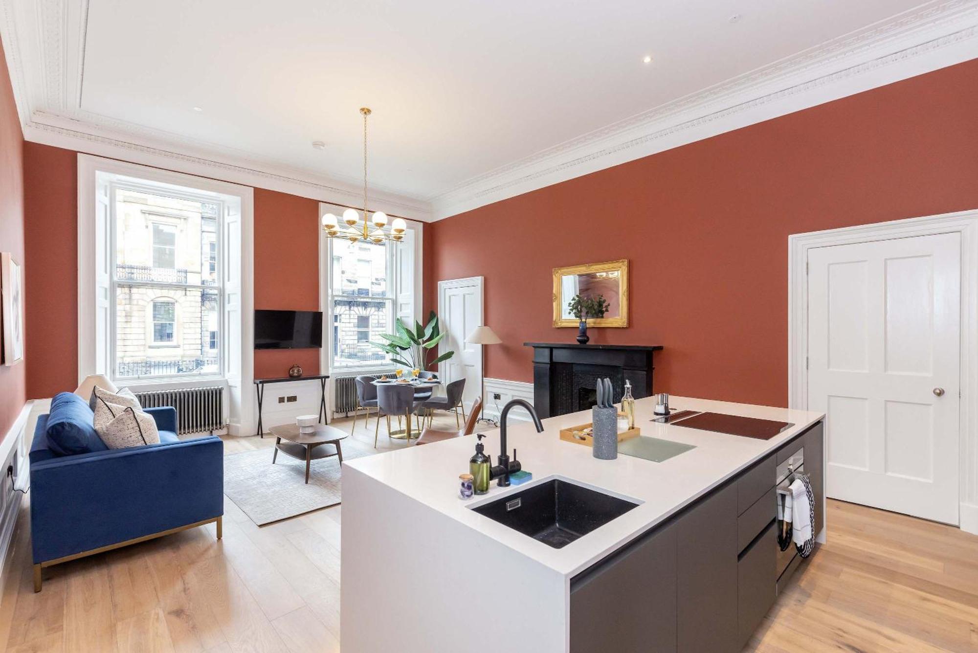 Dragon Luxury Serviced At Albyn Place * Edinburgh