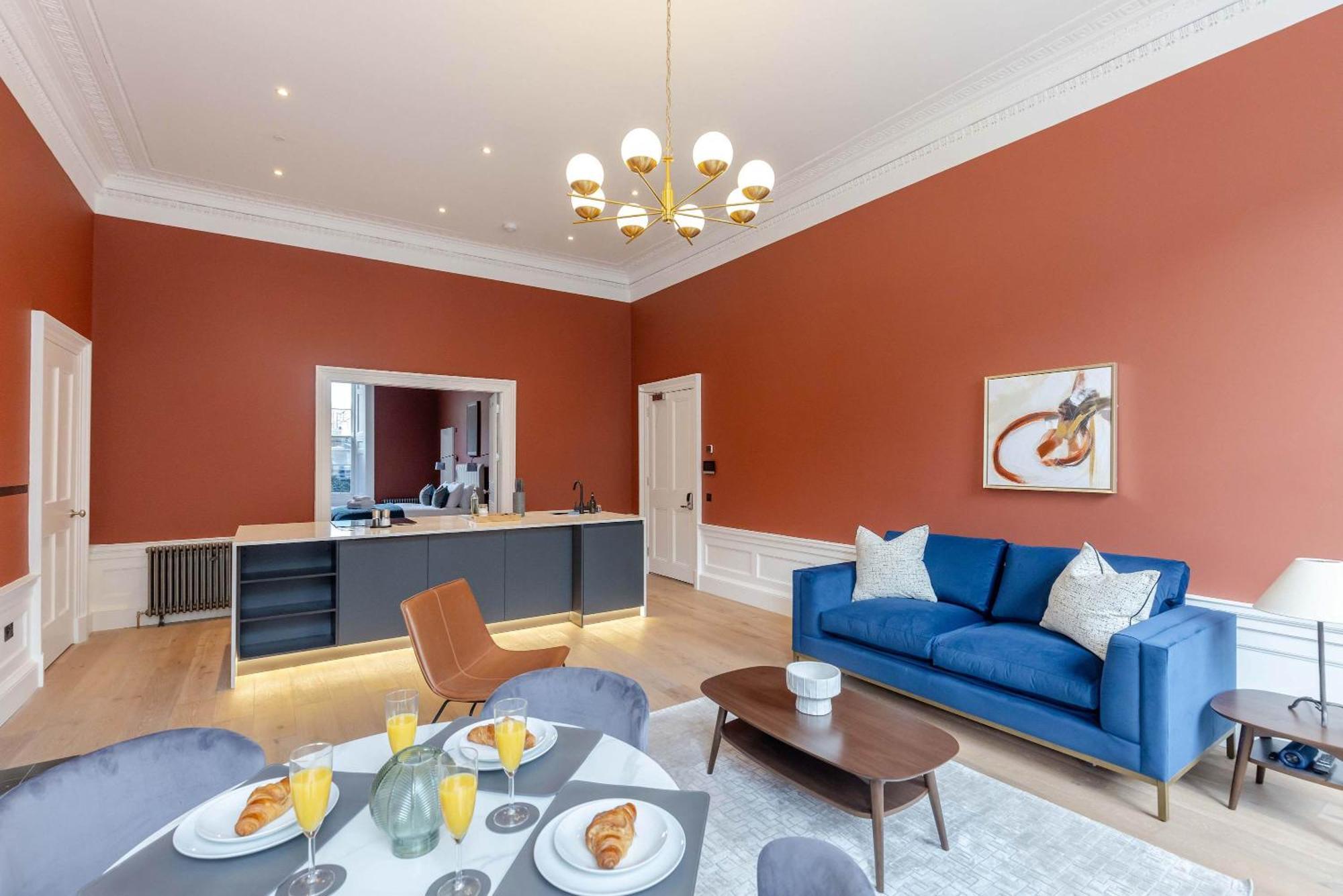 Dragon Luxury Serviced At Albyn Place