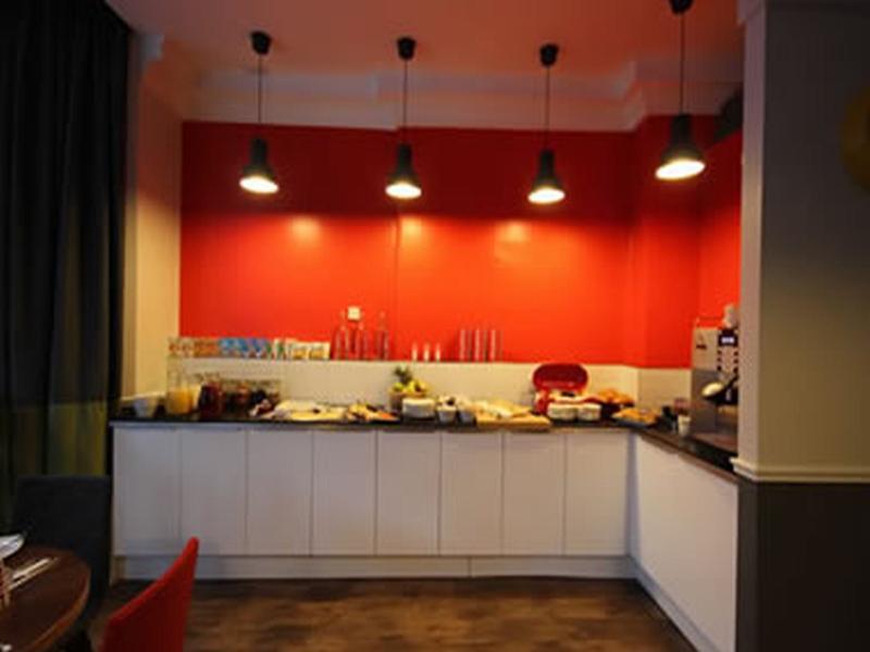 Hotel Cityroomz Edinburgh 3*
