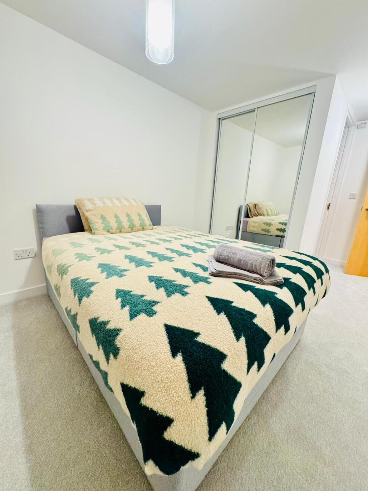 Apartment The Metro Oasis *