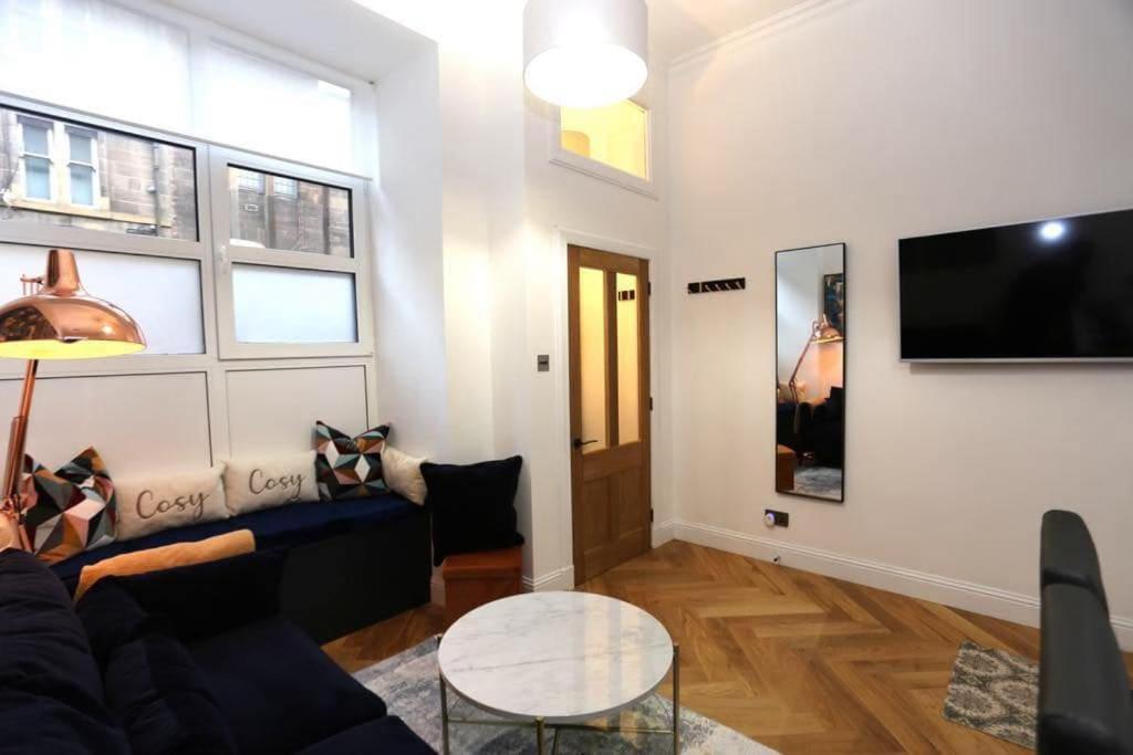 Cosy Apartment, Free Street Parking Edinburgh