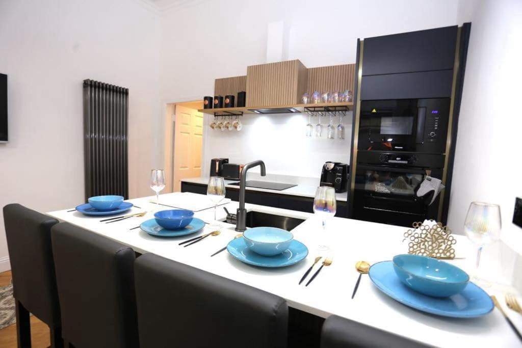 Cosy Apartment, Free Street Parking