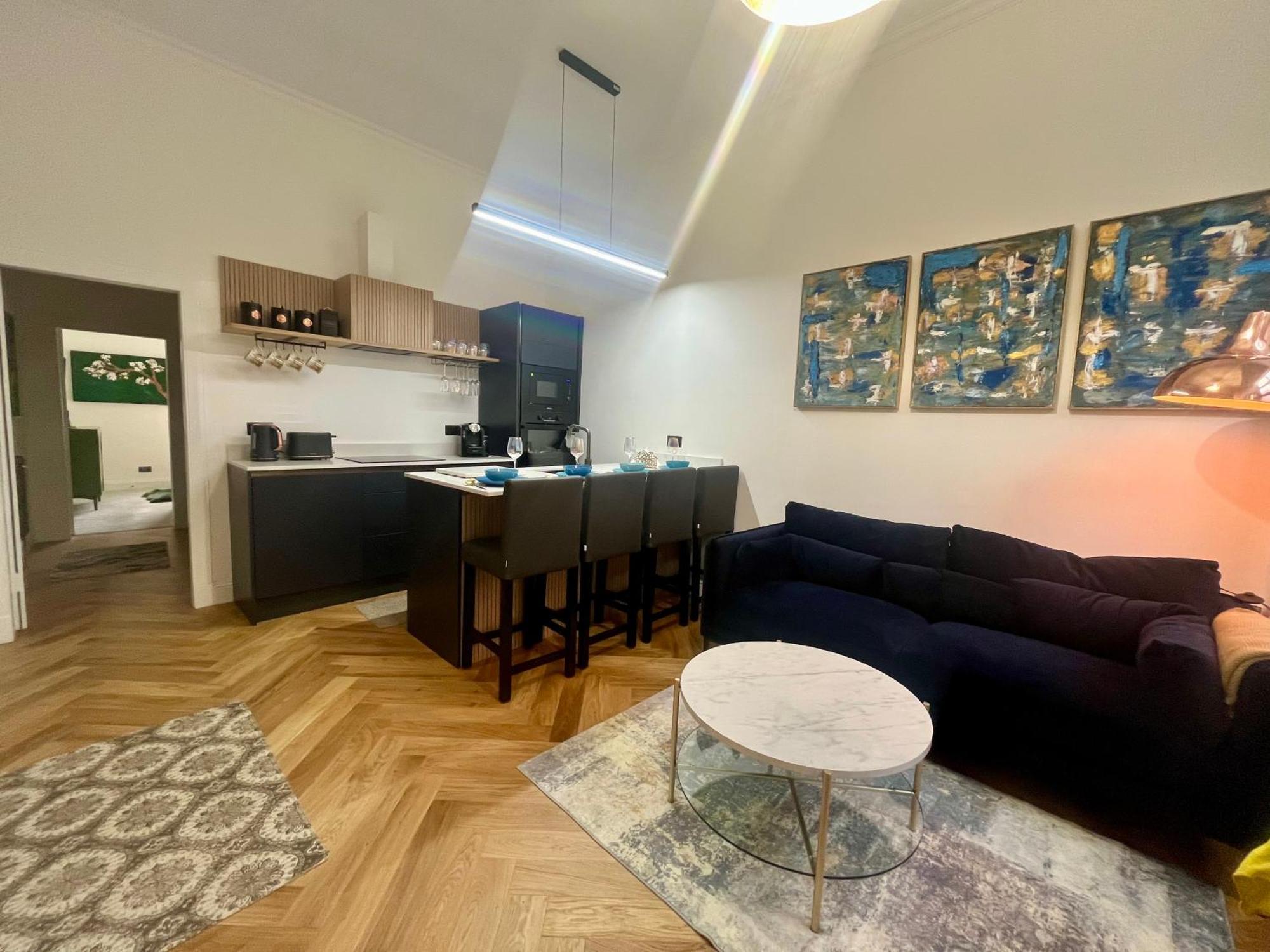 Cosy Apartment, Free Street Parking Apartment Edinburgh