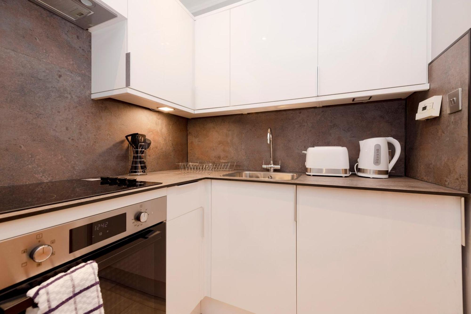 Apartment Haymarket Modern Flat For 2 Guests Edinburgh