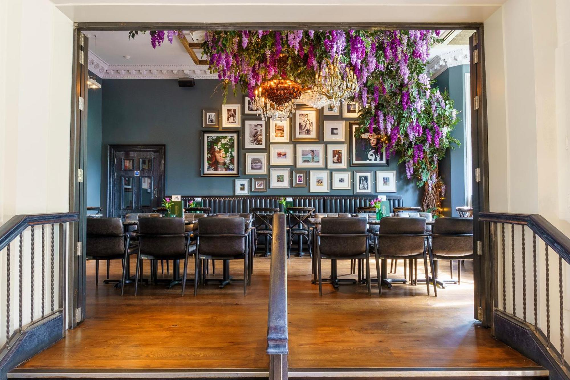 Black Ivy Hotel 4*