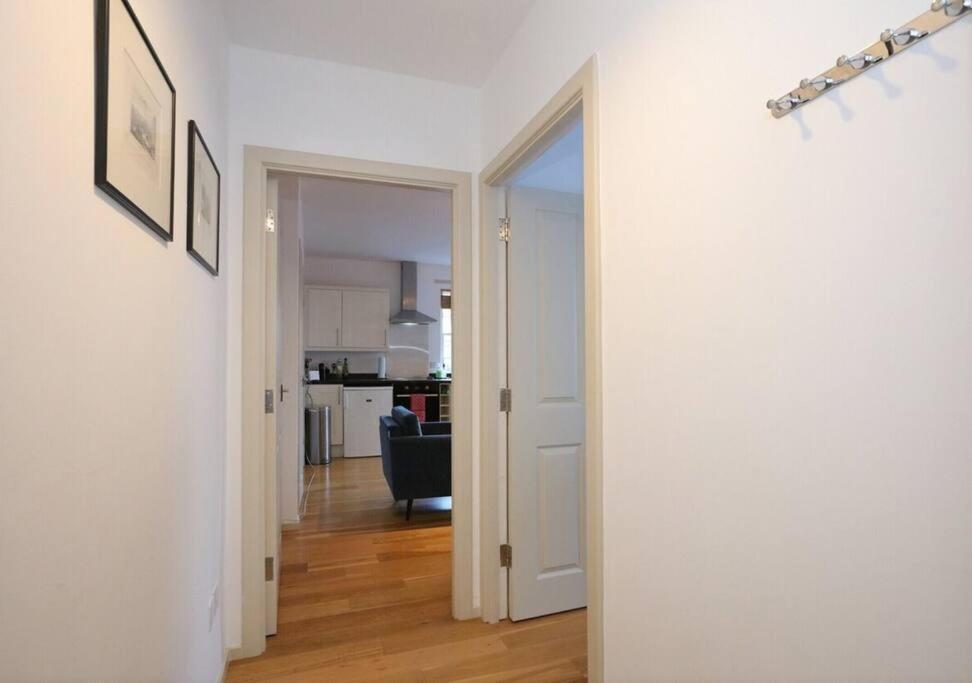 Grassmarket With Amazing Castle View Apartment Edinburgh