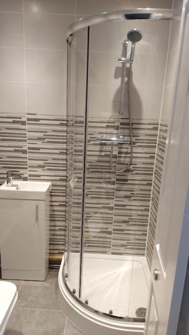 Modern Centre In Apartment