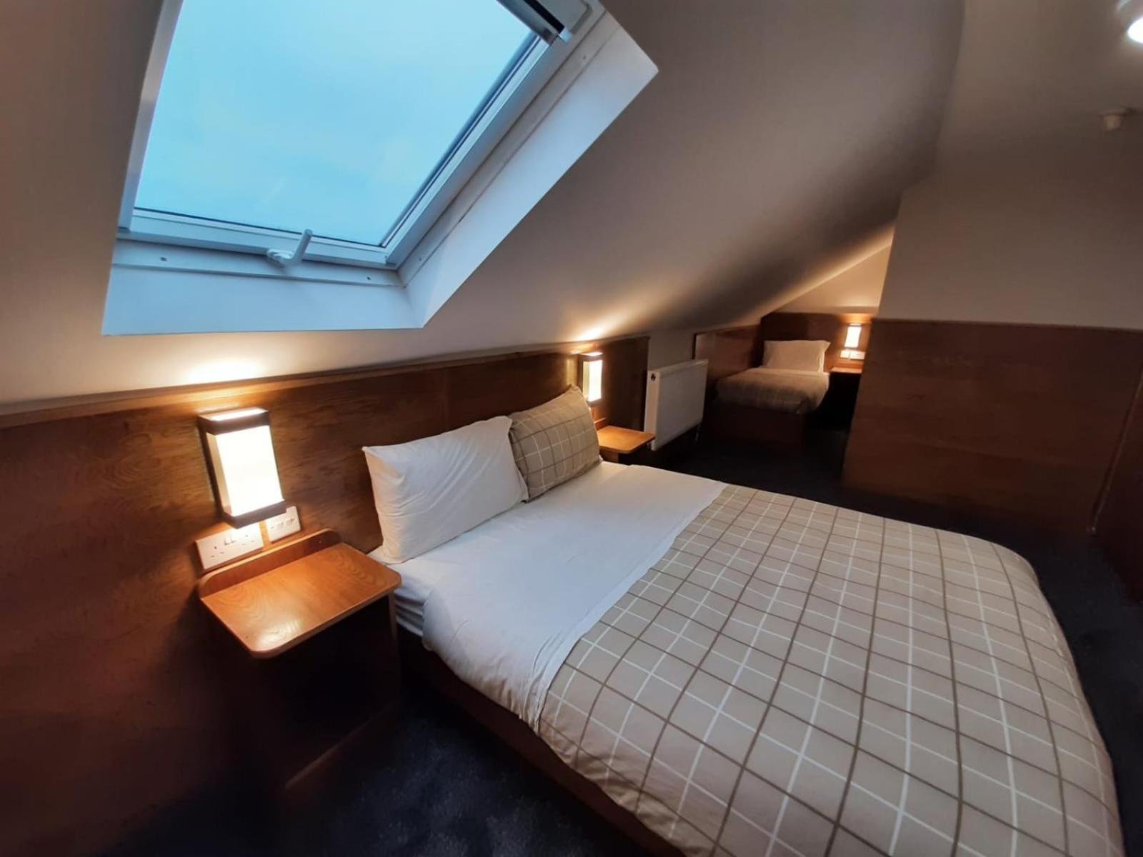 Guest house Adelphi 2*