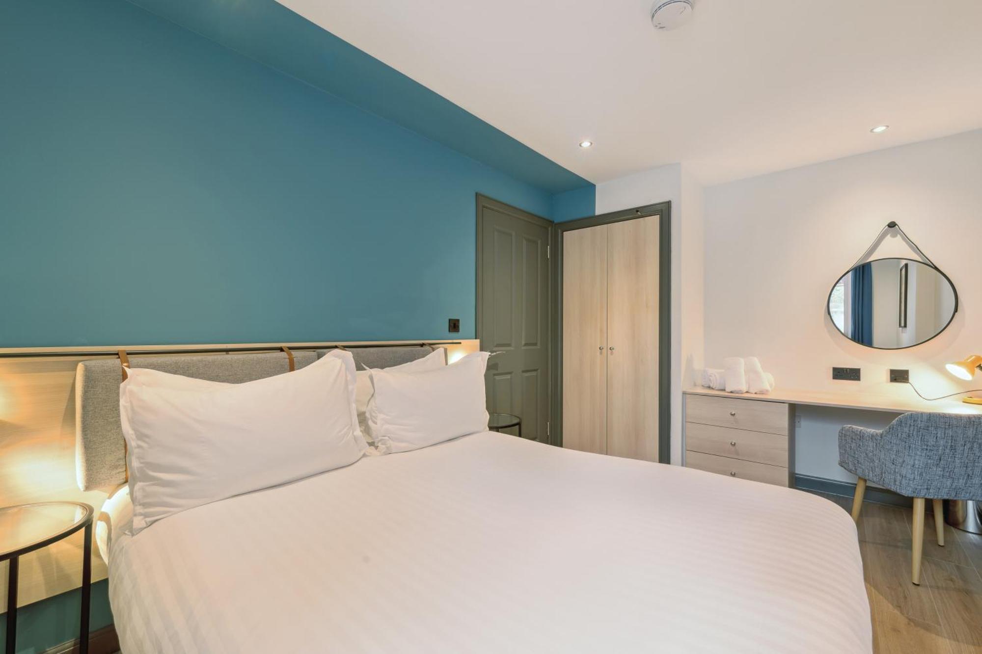 Aparthotel Holyrood Edinburgh