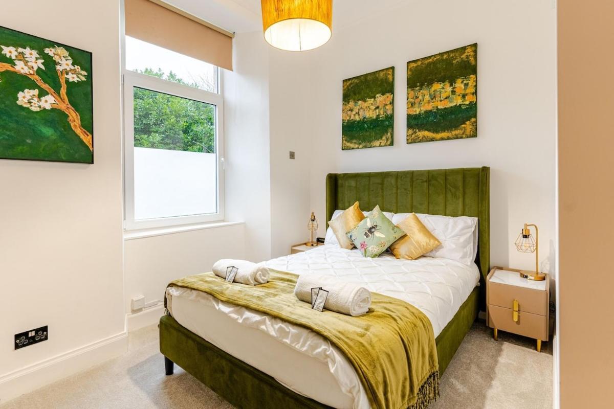 Apartment Cosy Apartment, Free Street Parking *