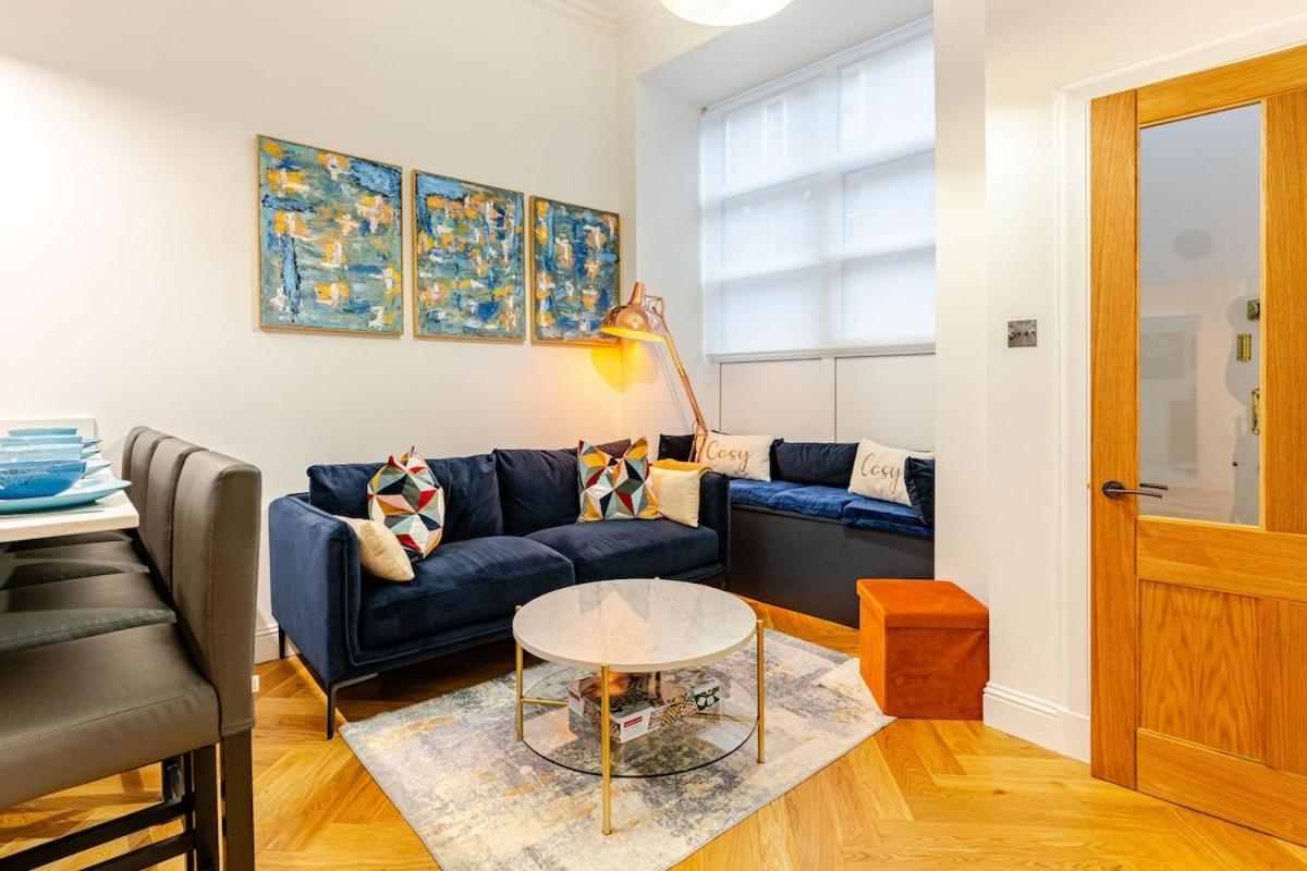 Cosy Apartment, Free Street Parking * Edinburgh