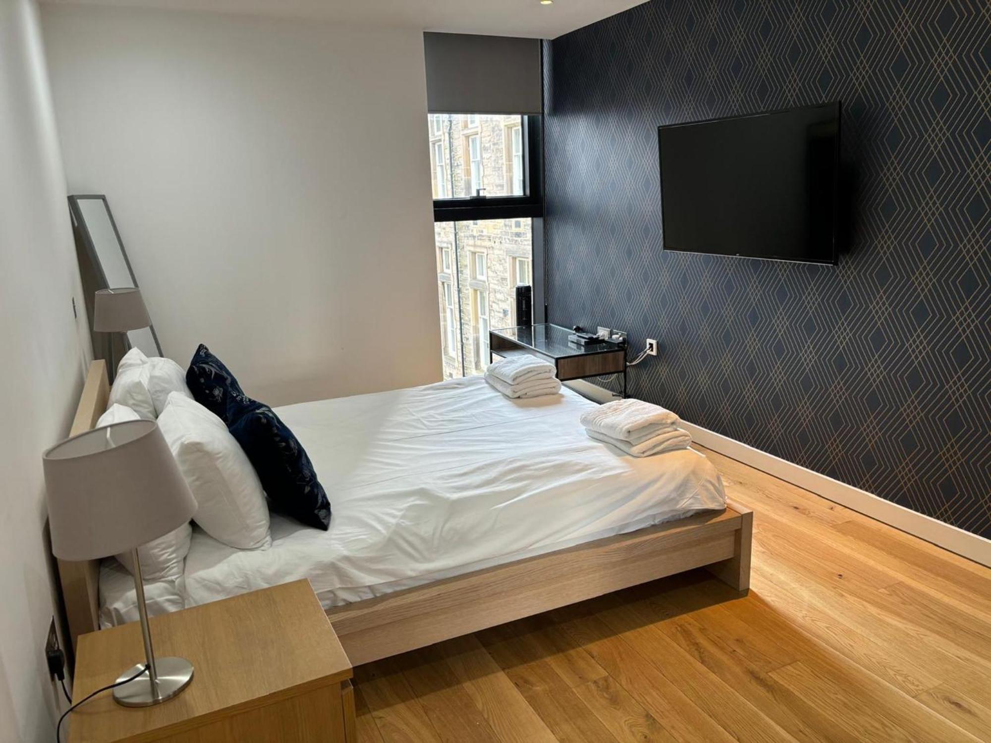 Stunning Park View Quartermile Close Proximity To Castle Apartment Edinburgh