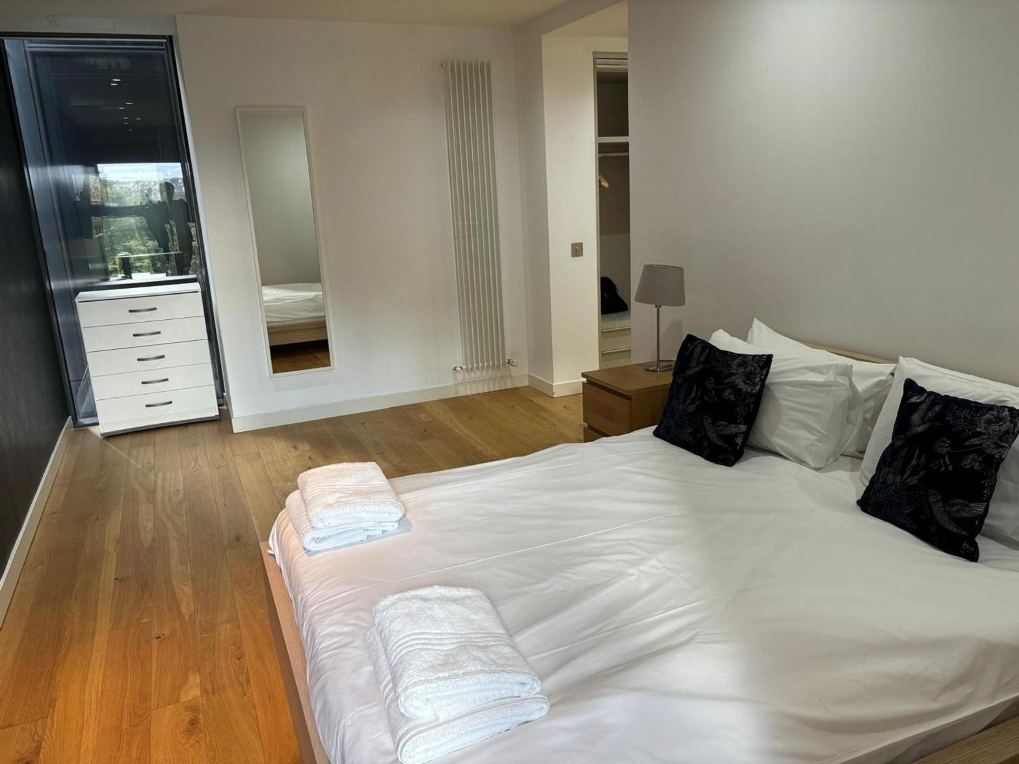 Stunning Park View Quartermile Close Proximity To Castle Apartment Edinburgh