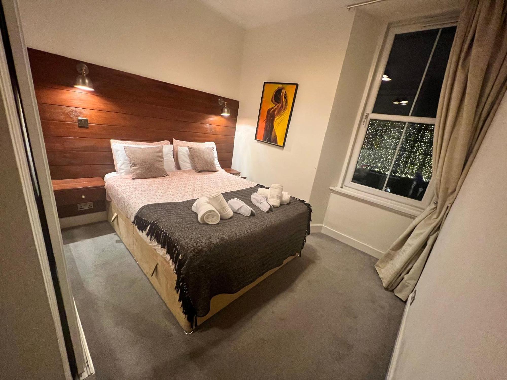 Haymarket Modern Flat For 2 Guests Edinburgh