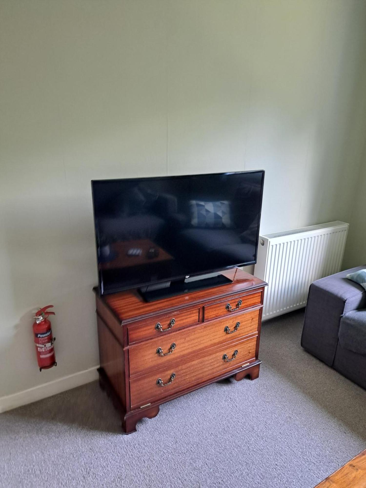 Modern Flat Near Murrayfield Stadium, Sleeps 4 Apartment *