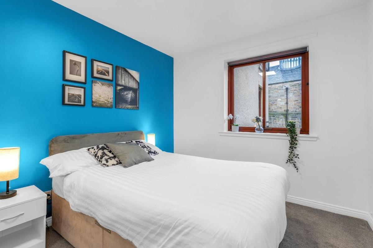 Modern 2 Bedroom In Centre * Edinburgh