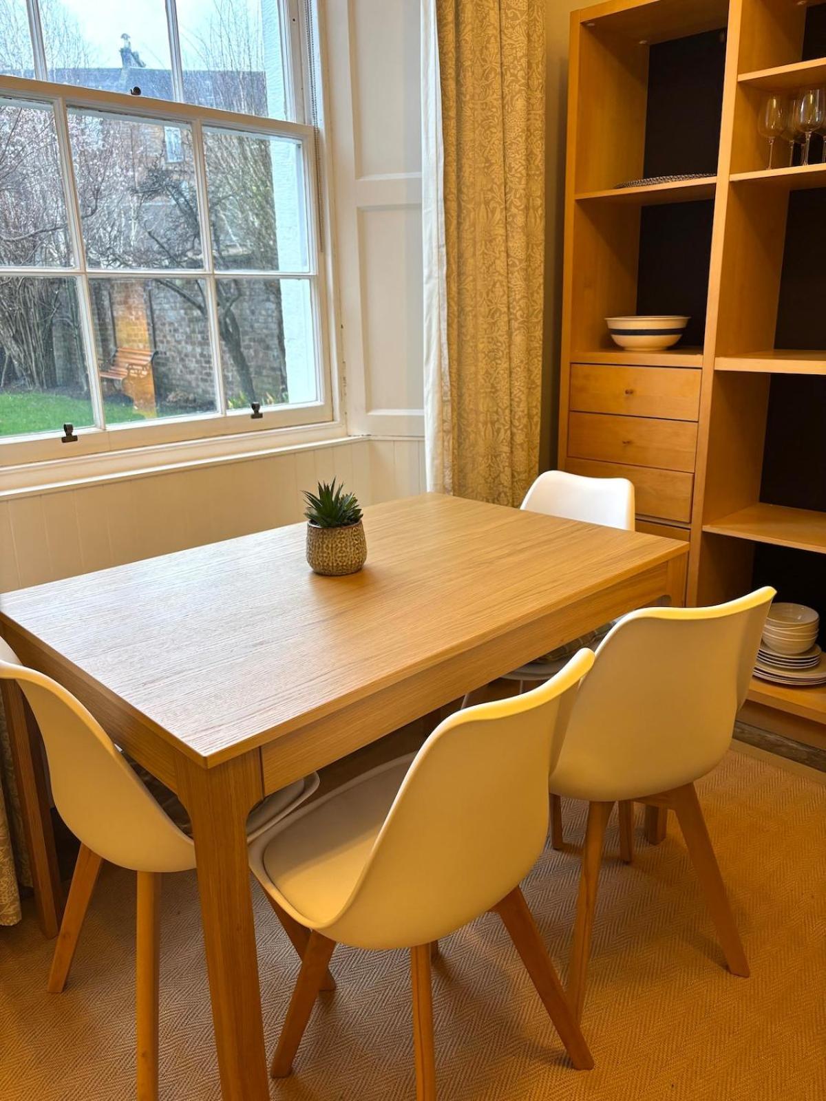 Apartment Spacious In Edinburgh