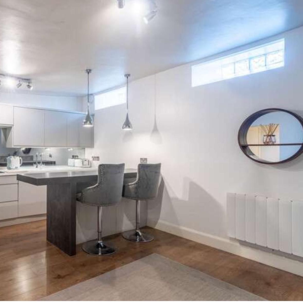 Apartment The Gardners In Centre Edinburgh