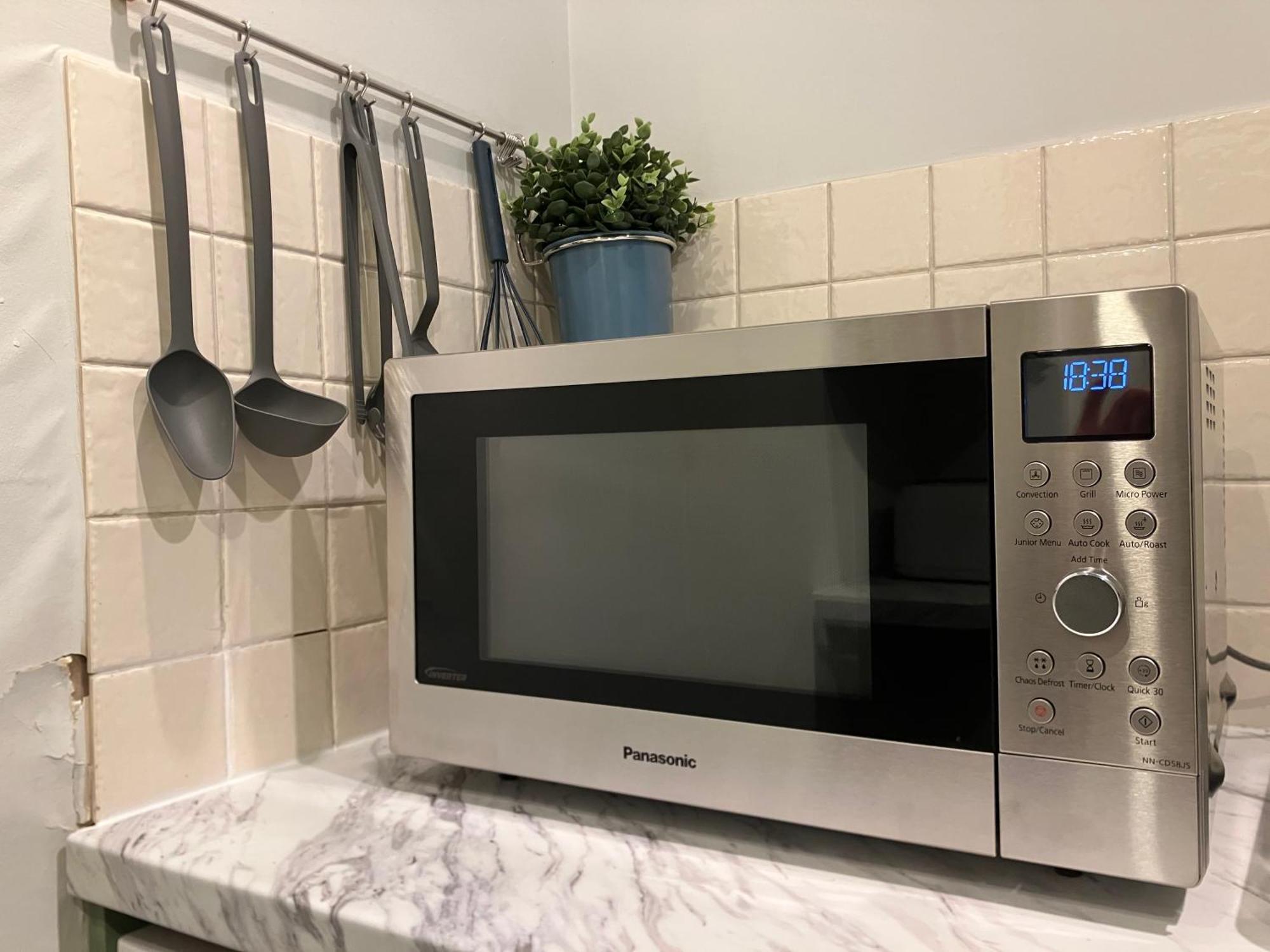 Spacious In Apartment