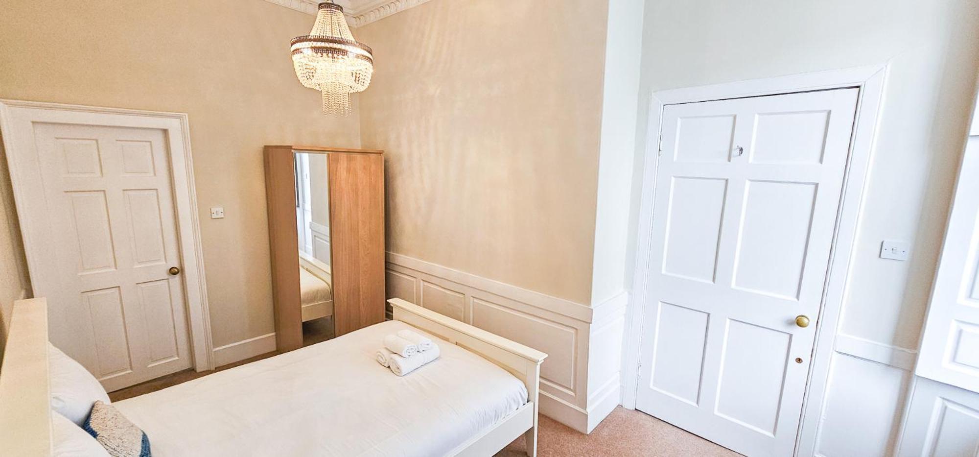 Holiday home Russel House - 4 Bedroom - The Royal Mile *