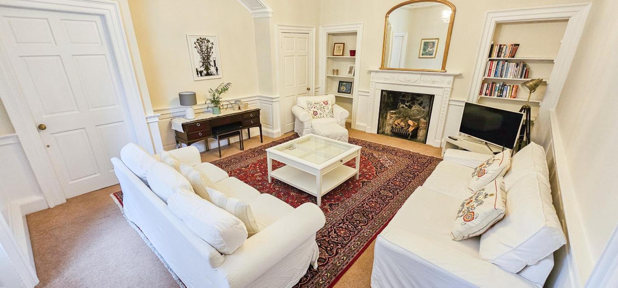 Russel House - 4 Bedroom - The Royal Mile Edinburgh