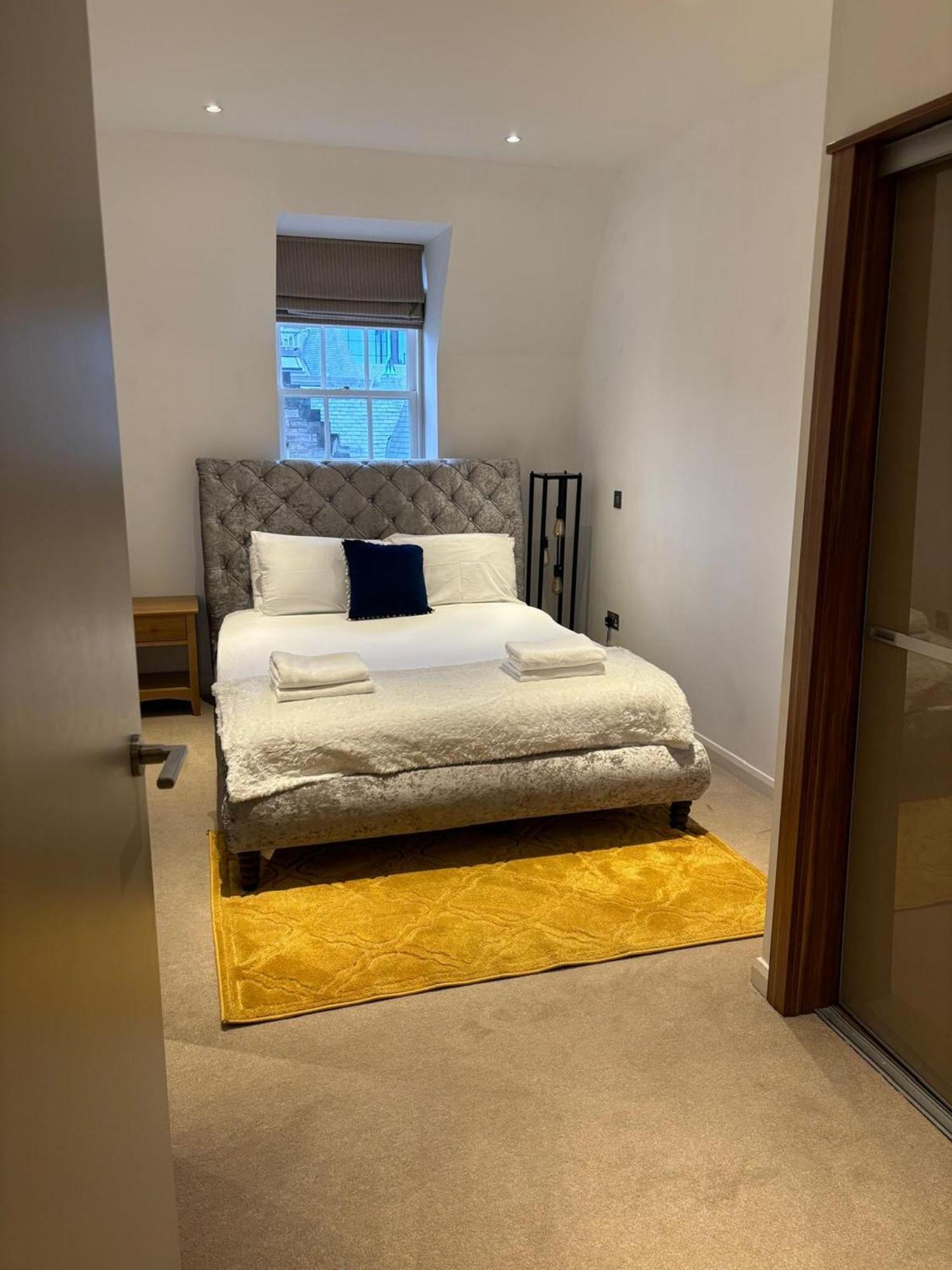 Apartment Executive Level Quartermile Two Bedroom - Extremely Edinburgh