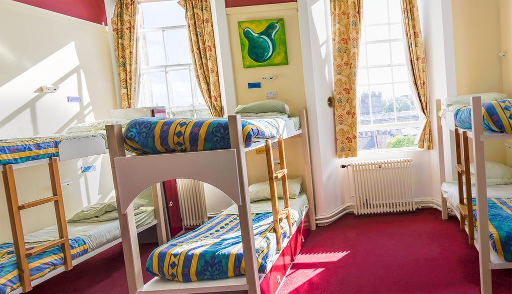 Hostel Castle Rock