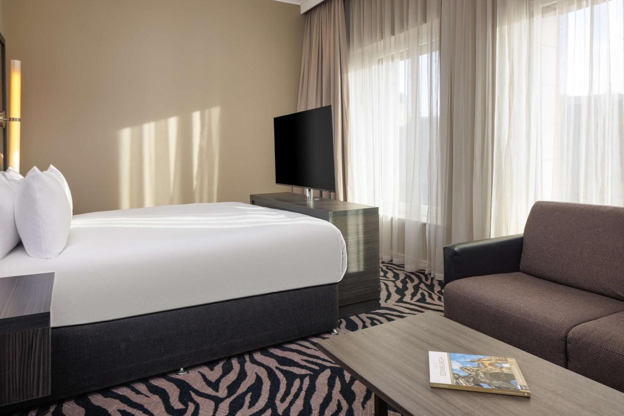 Hotel Doubletree By Hilton Centre 4*