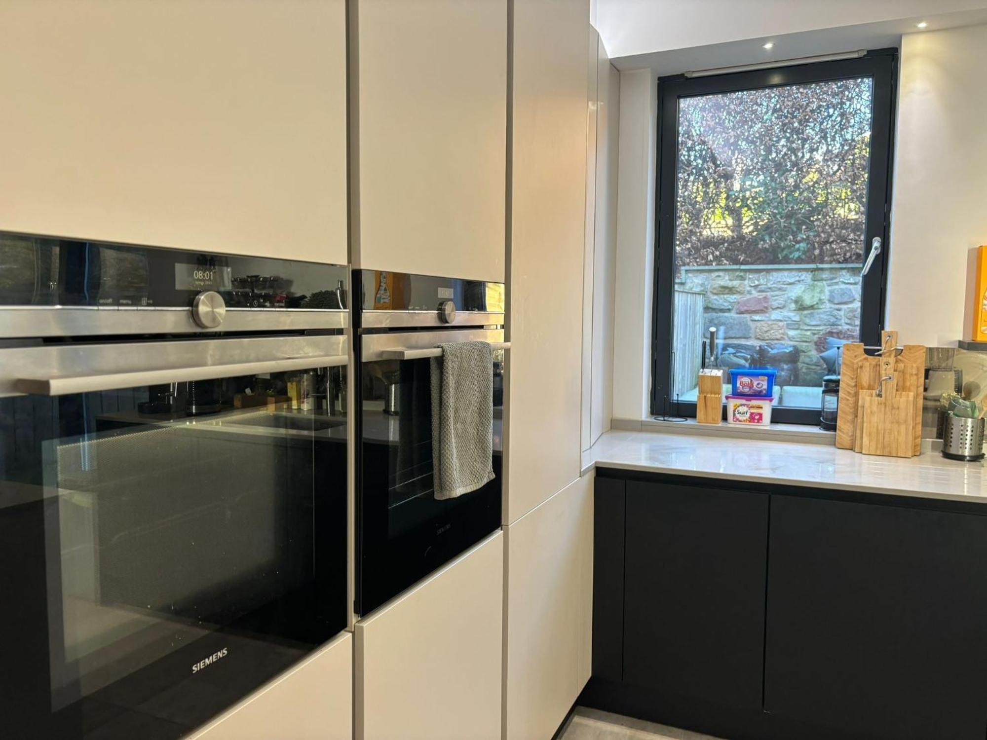 Villa Breathtaking 5 Bedroom Townhouse In Murrayfield Location, Free Parking