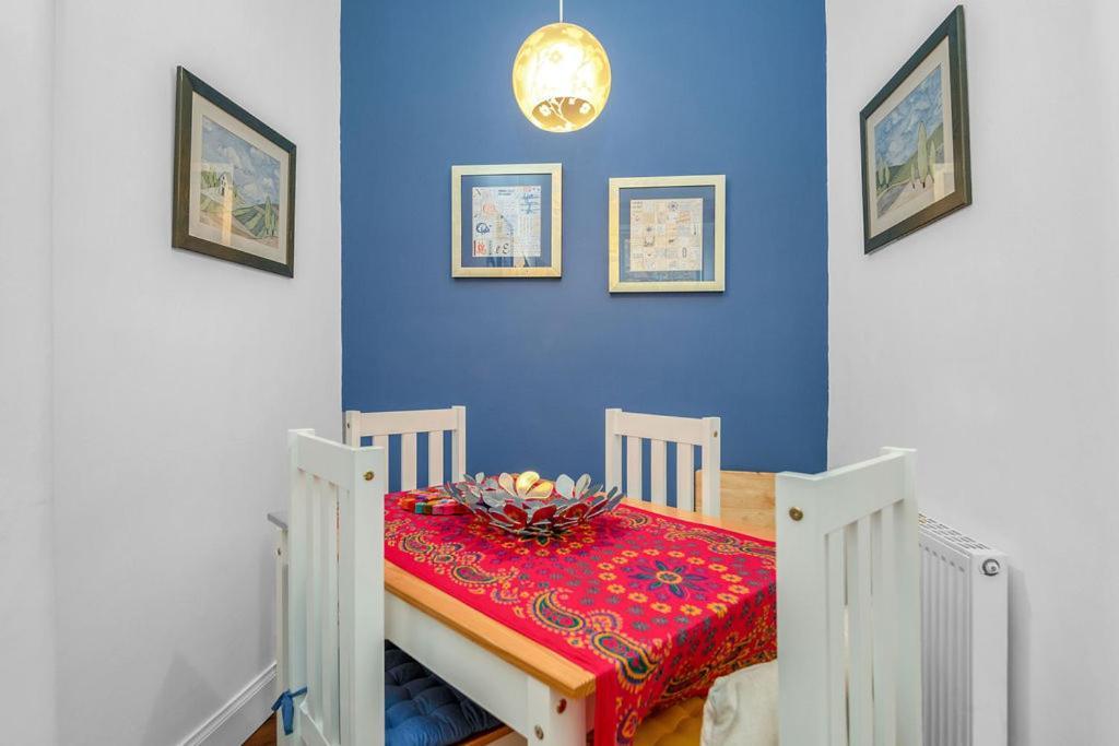 Homely In Trendy Stockbridge * Edinburgh