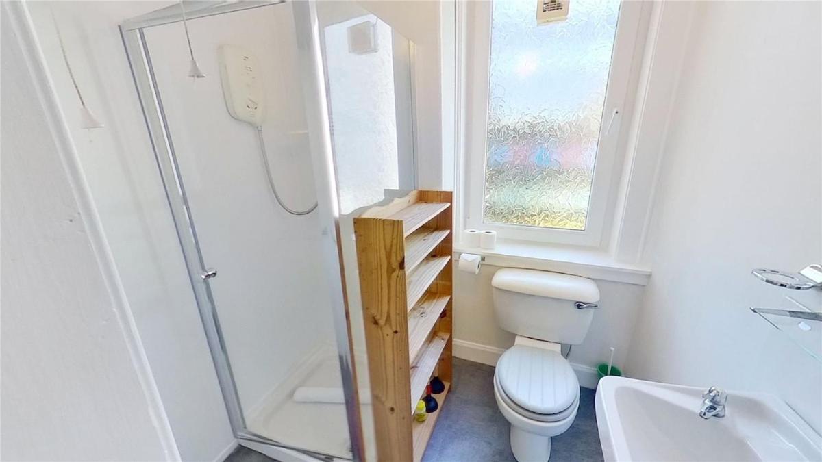 1 Bed Flat Near Castle