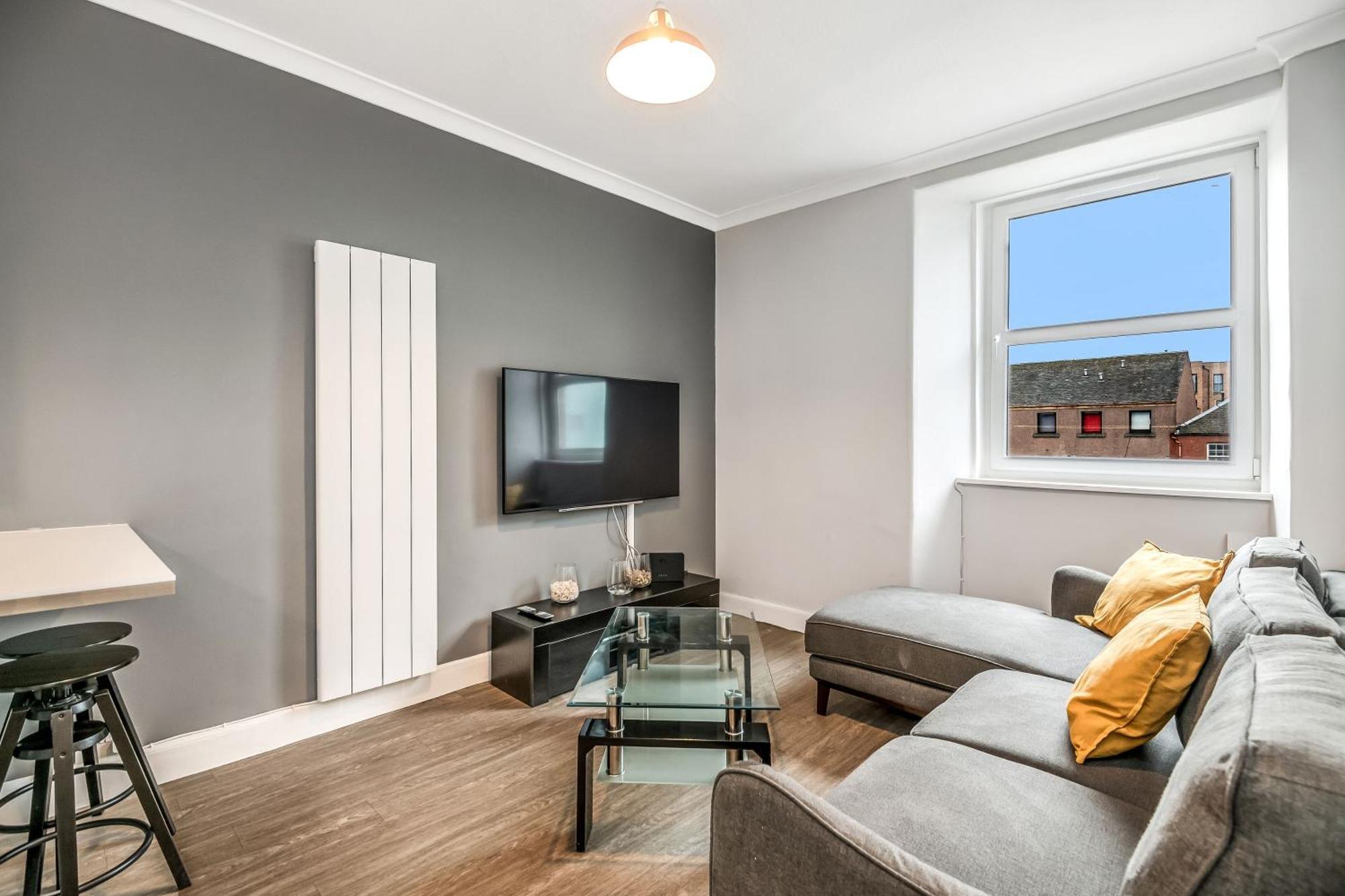 Cosy From Near Holyrood Palace Apartment
