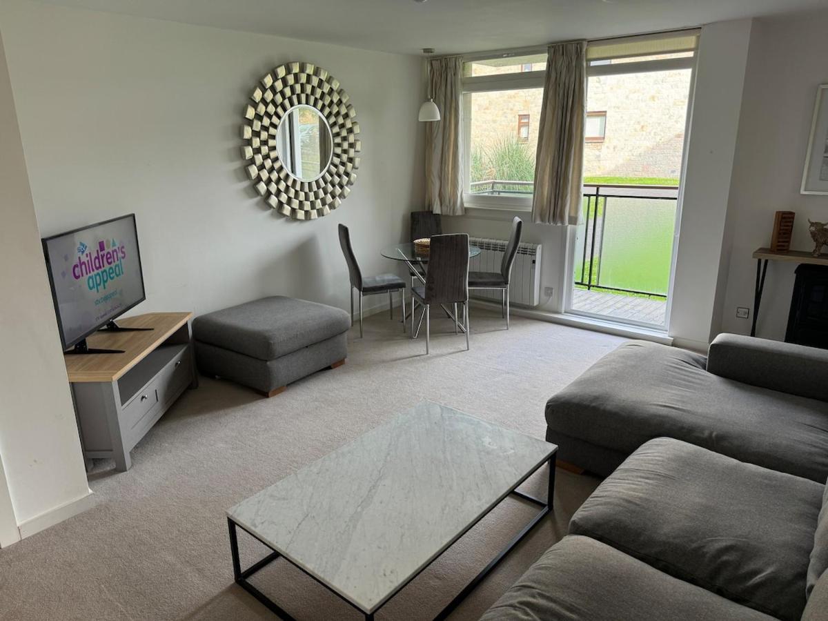 3 Bedroom Tranquil Ground Floor Flat In Merchiston Apartment *