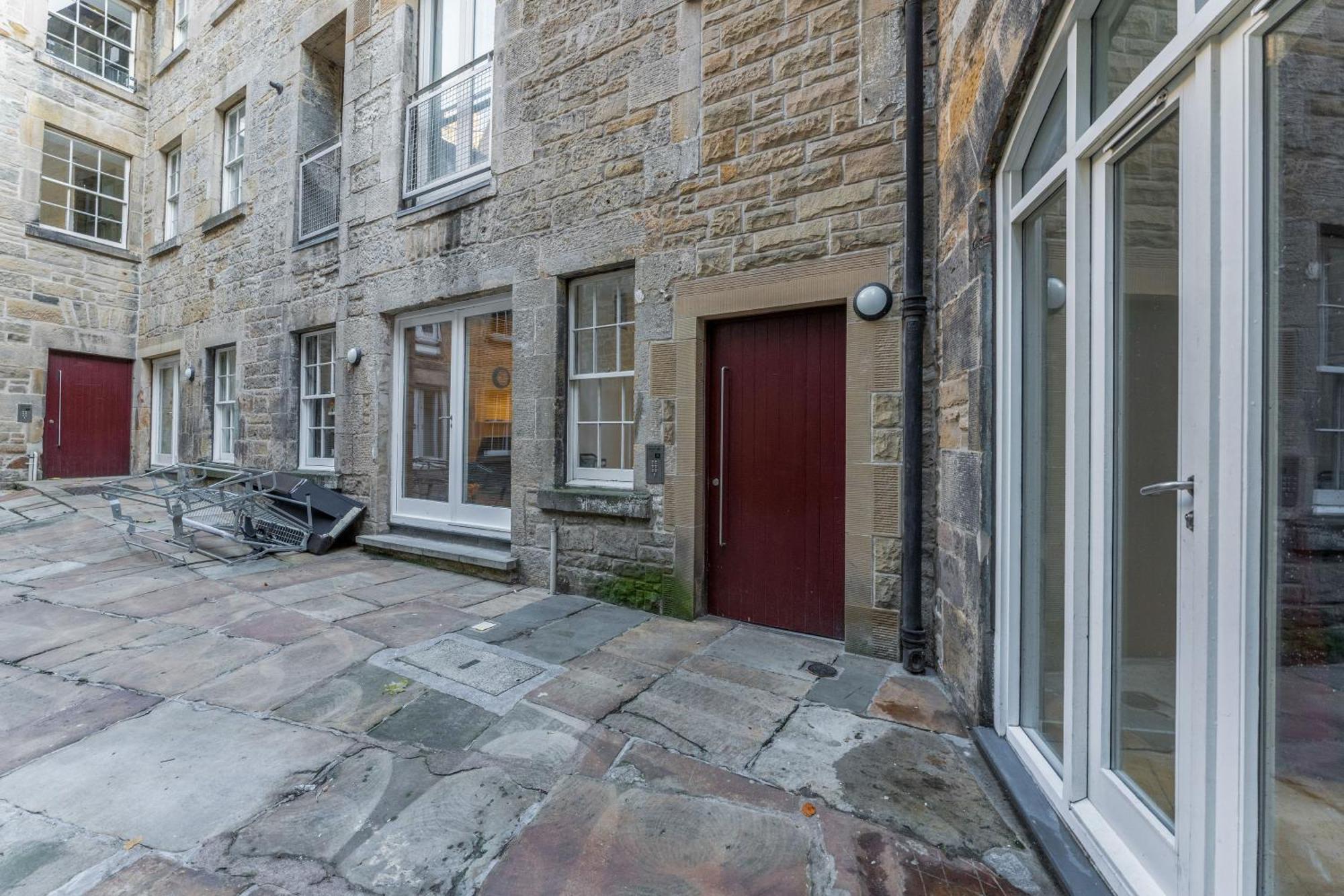 Apartment Beautiful Designer 2 Bed 2 Bath Old Town - Parking *