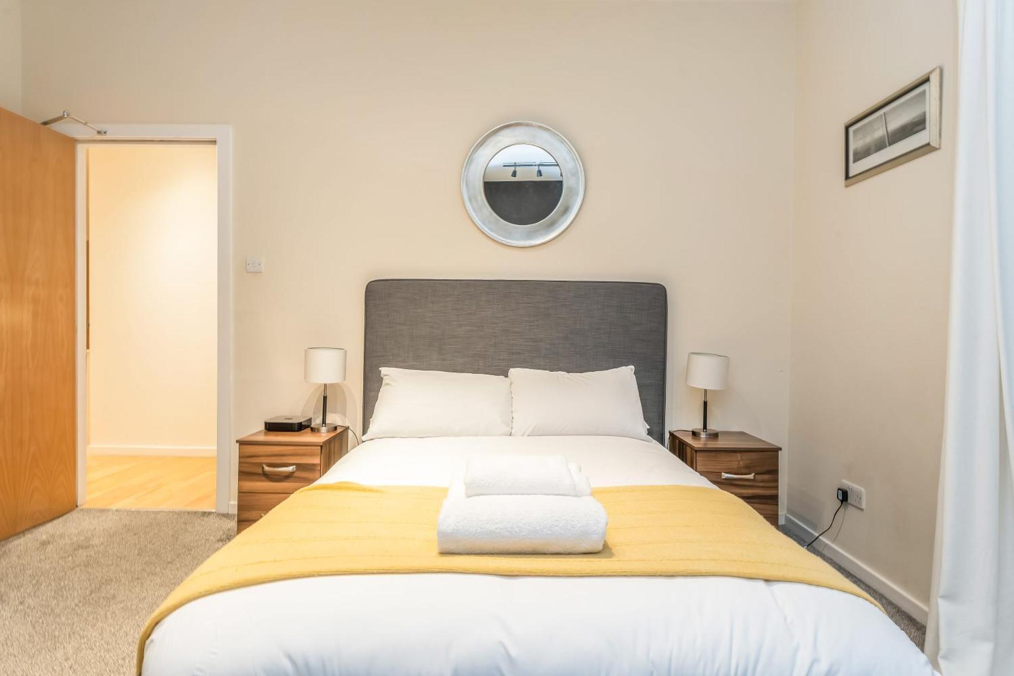 Apartment Beautiful Designer 2 Bed 2 Bath Old Town - Parking